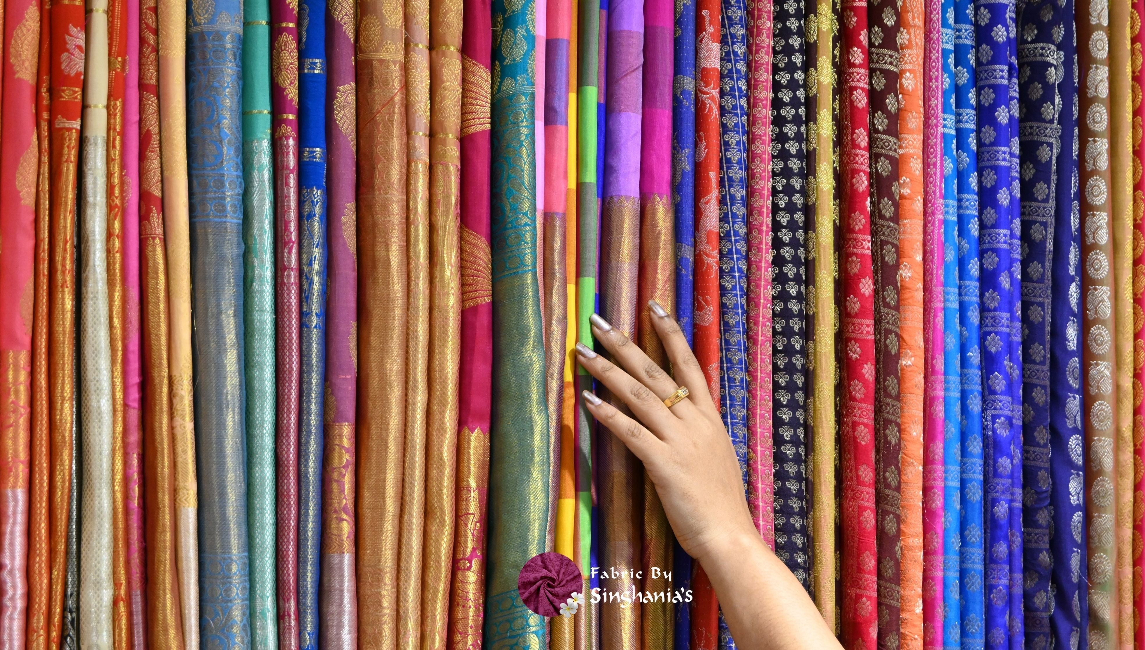 Complete Guide for choosing the Right Fabric for Every Garment