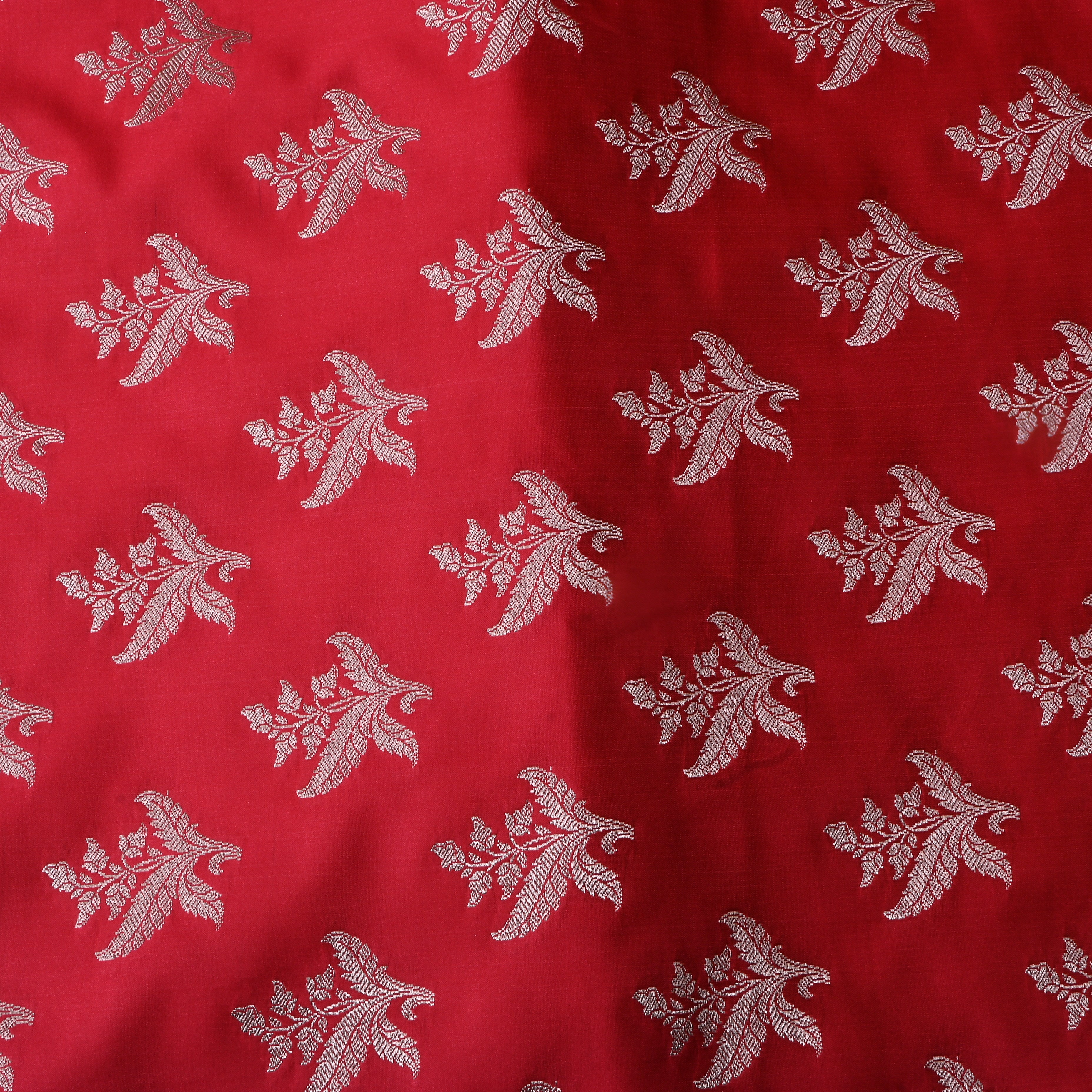 Reddish Pink Floral Woven Jamawar Satin Fabric