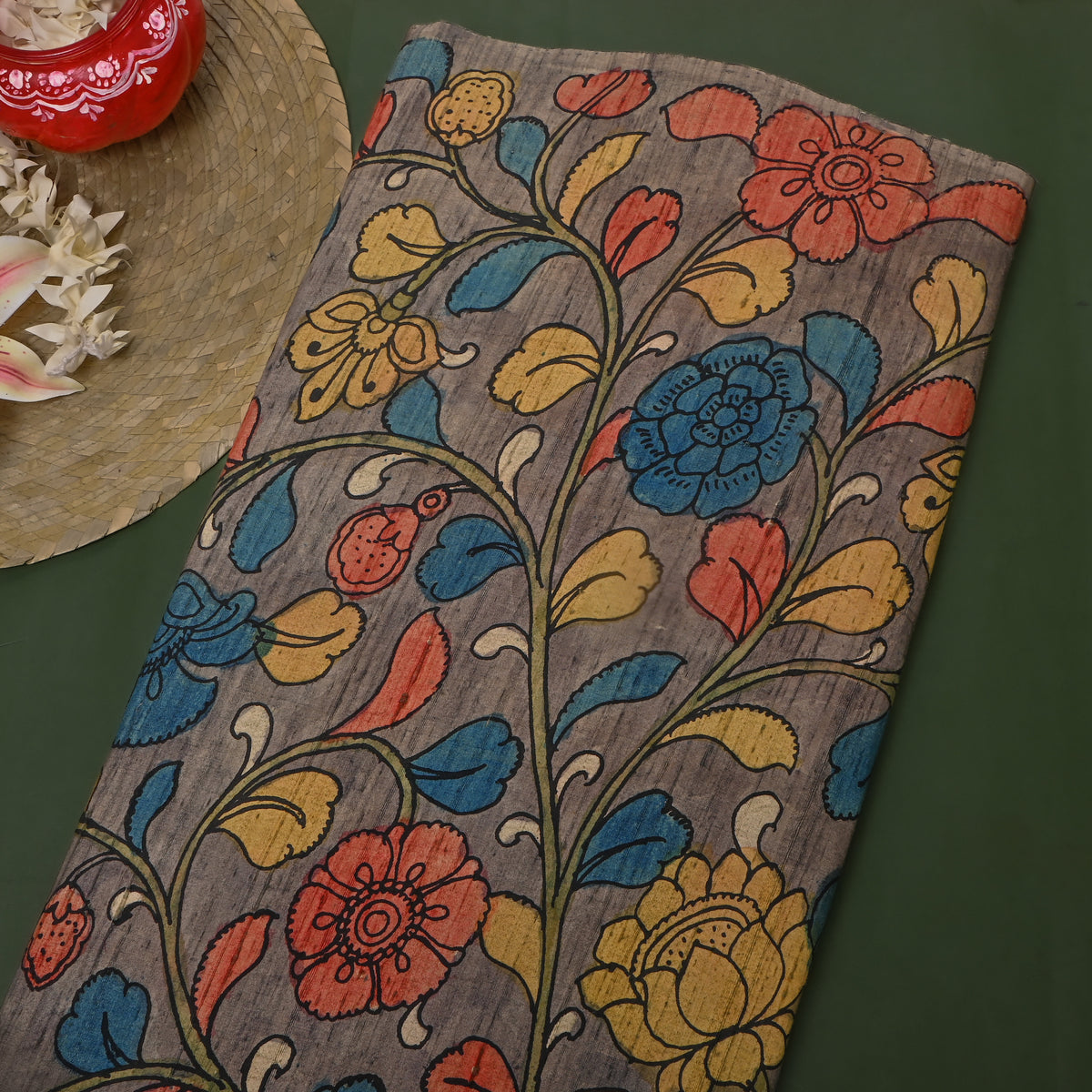 Smoke Gray Floral Vine Kalamkari Handloom Silk Fabric