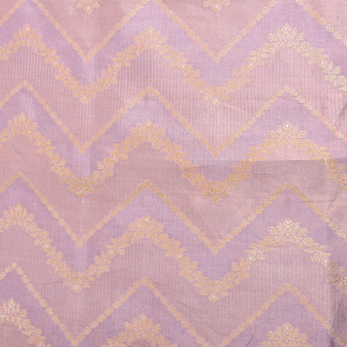 Pastel Lavender Gold Zari Zig-Zag Wave Jamawar Silk Fabric
