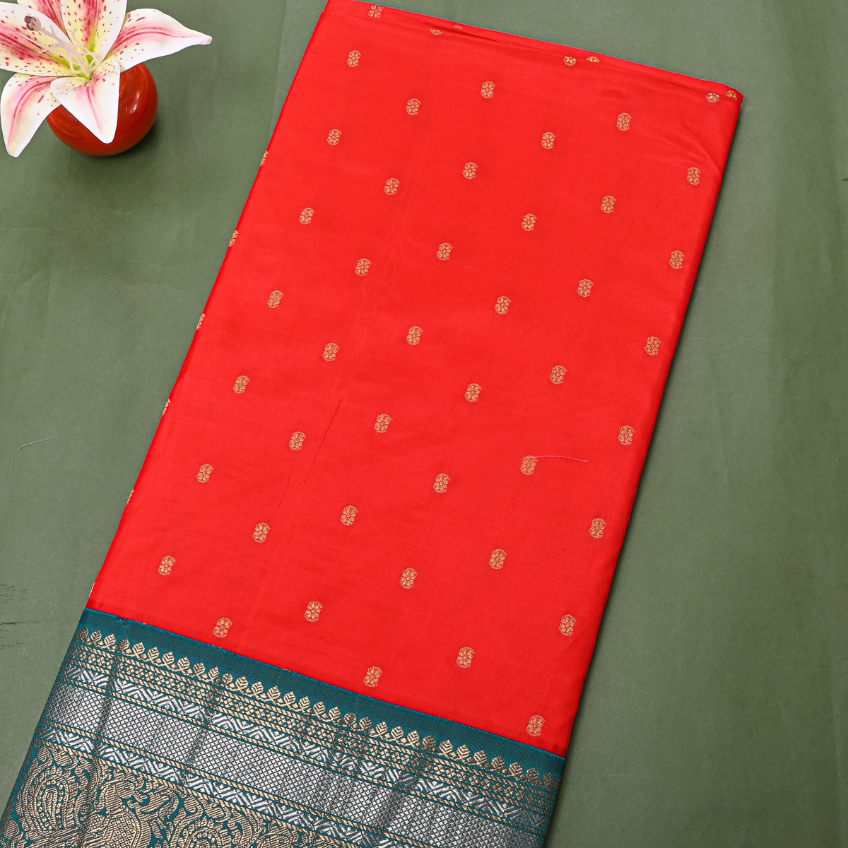 Tomato Dual Tone Zari Butti Green Border Jamawar Silk Fabric