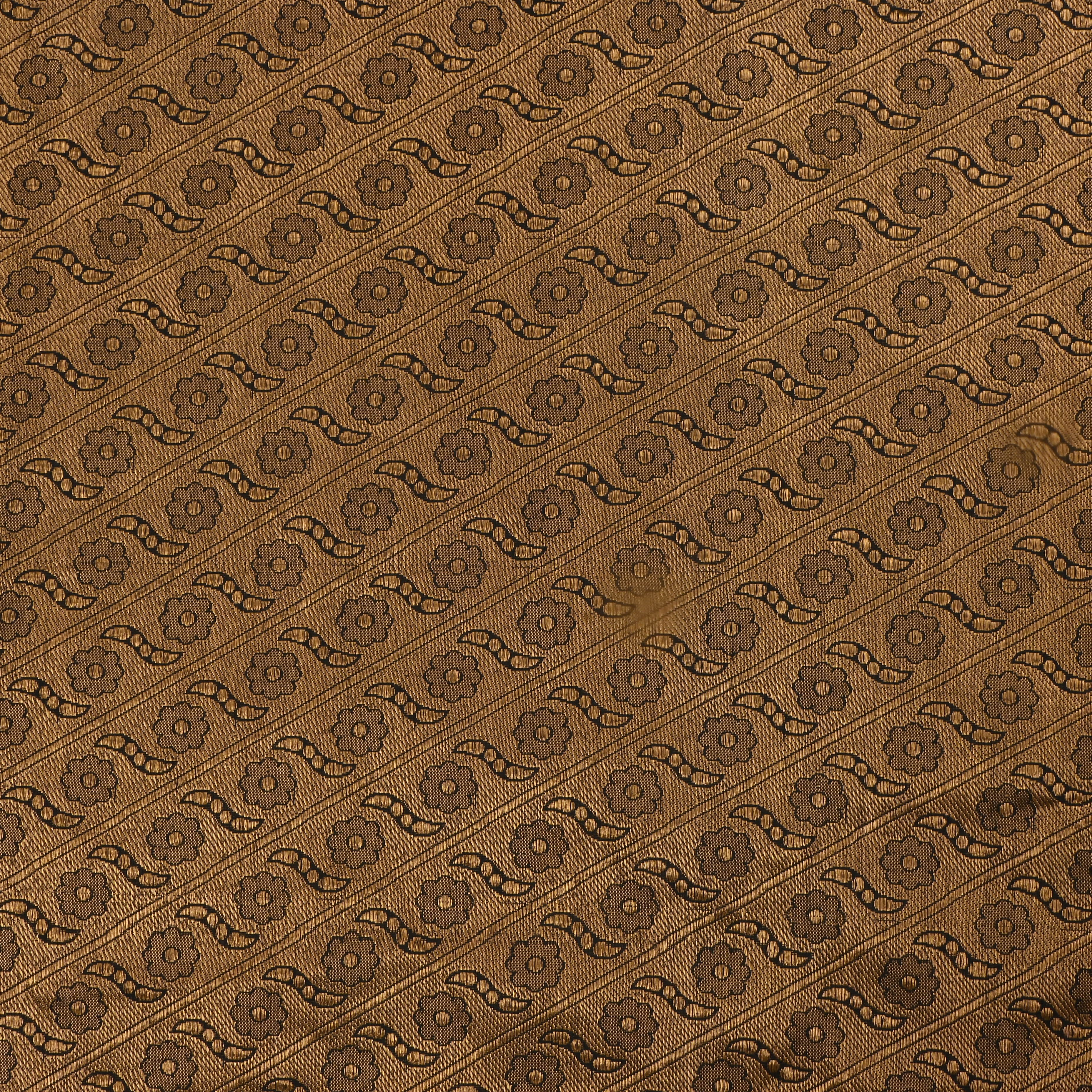Gold Jamawar Silk Fabric With Floral Floral Patterns