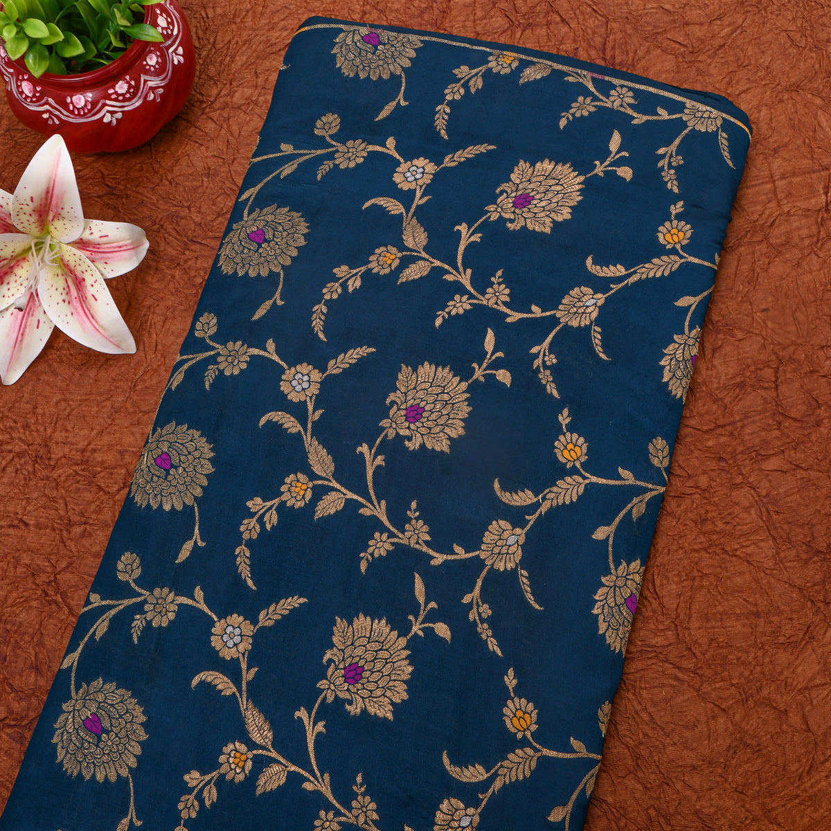 Blue Dual Tone Floral Jaal Jamawar Silk Fabric