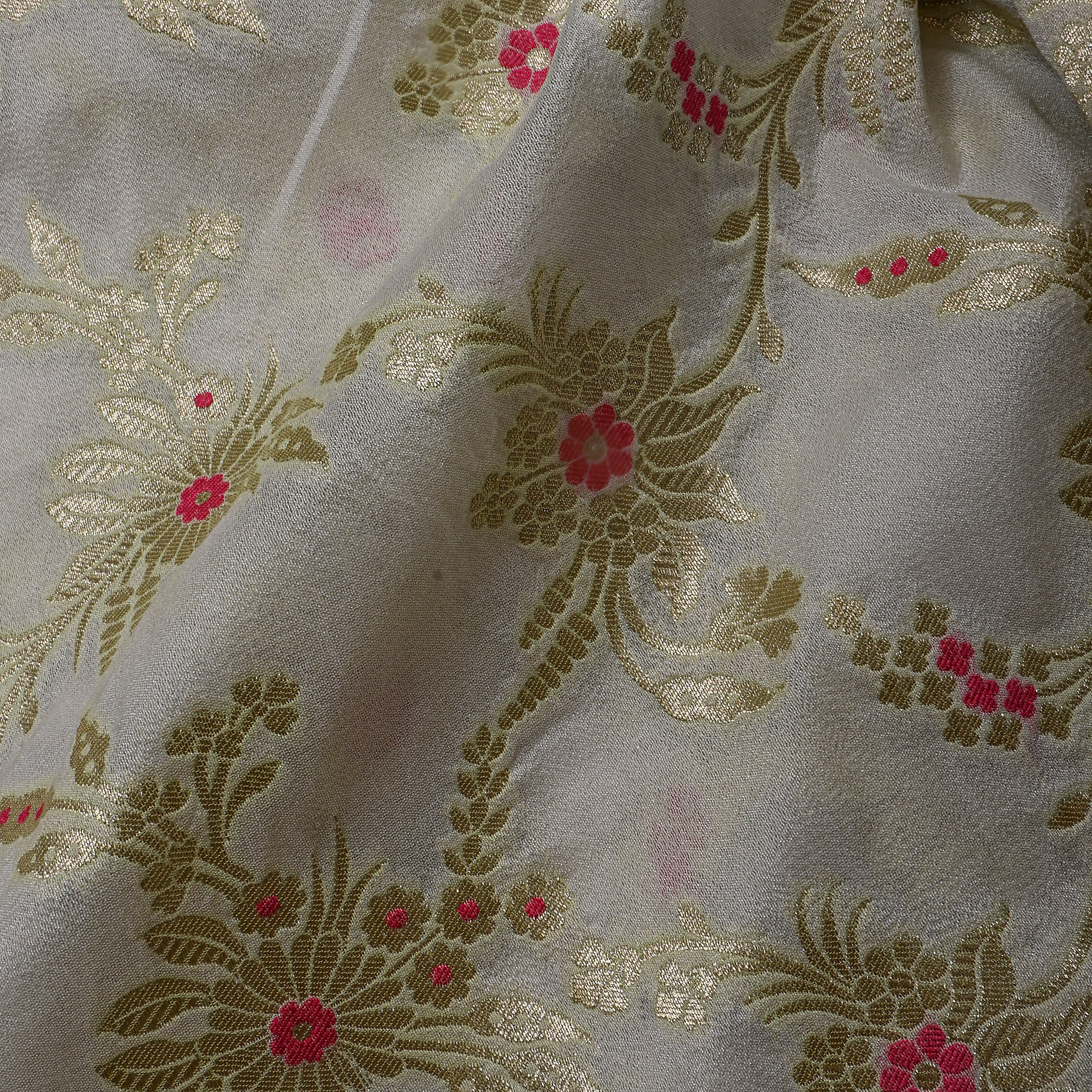 White Gold Zari Floral Woven Jamawar Silk