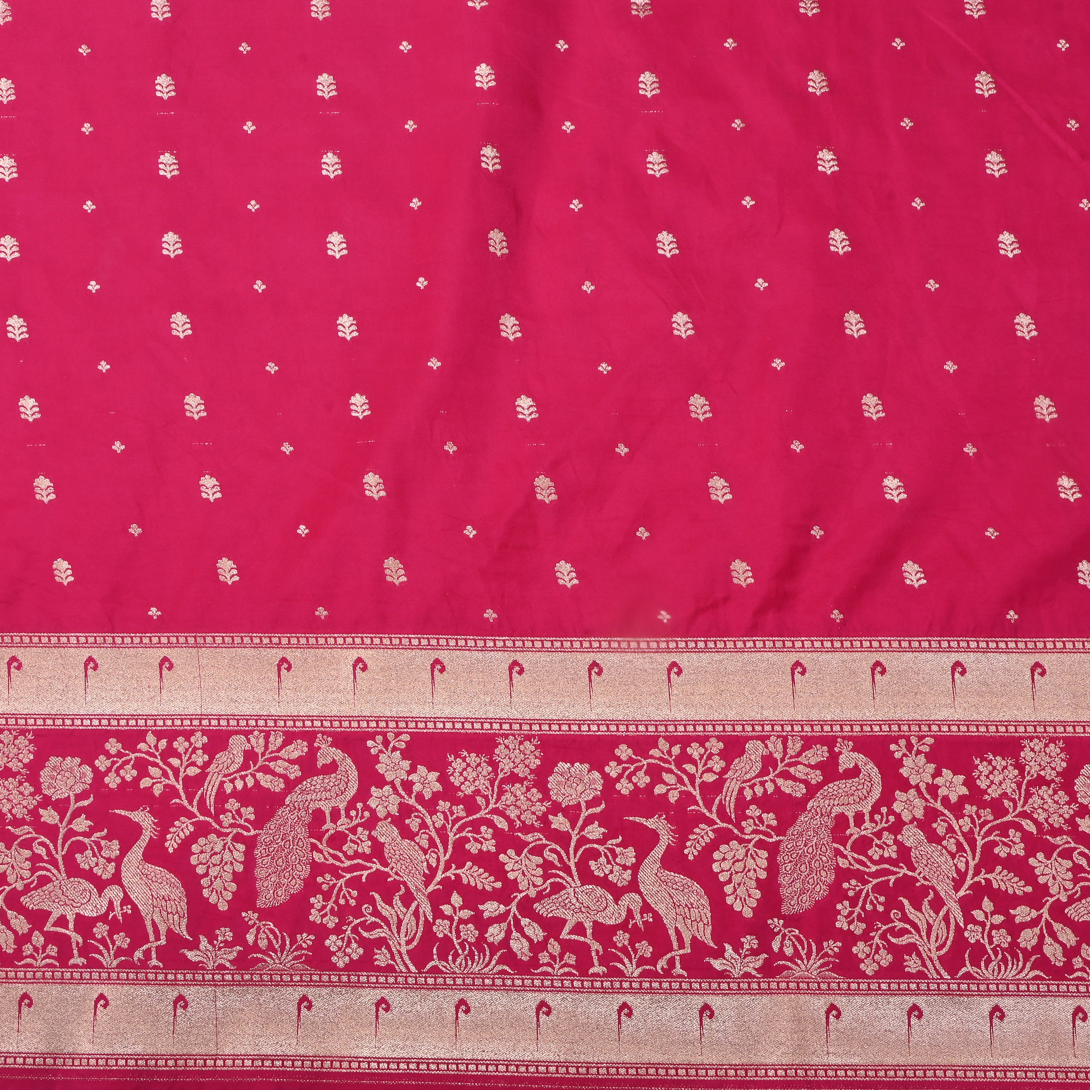 Pink Floral Butti Jamawar Silk Fabric