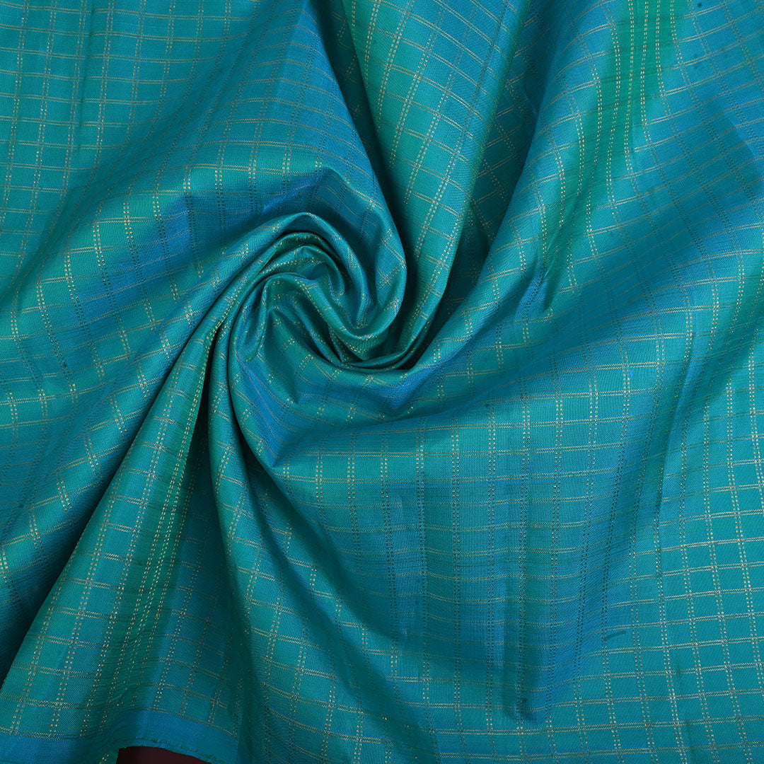 Bright Paris Green Kanjivaram Silk Handloom Fabric