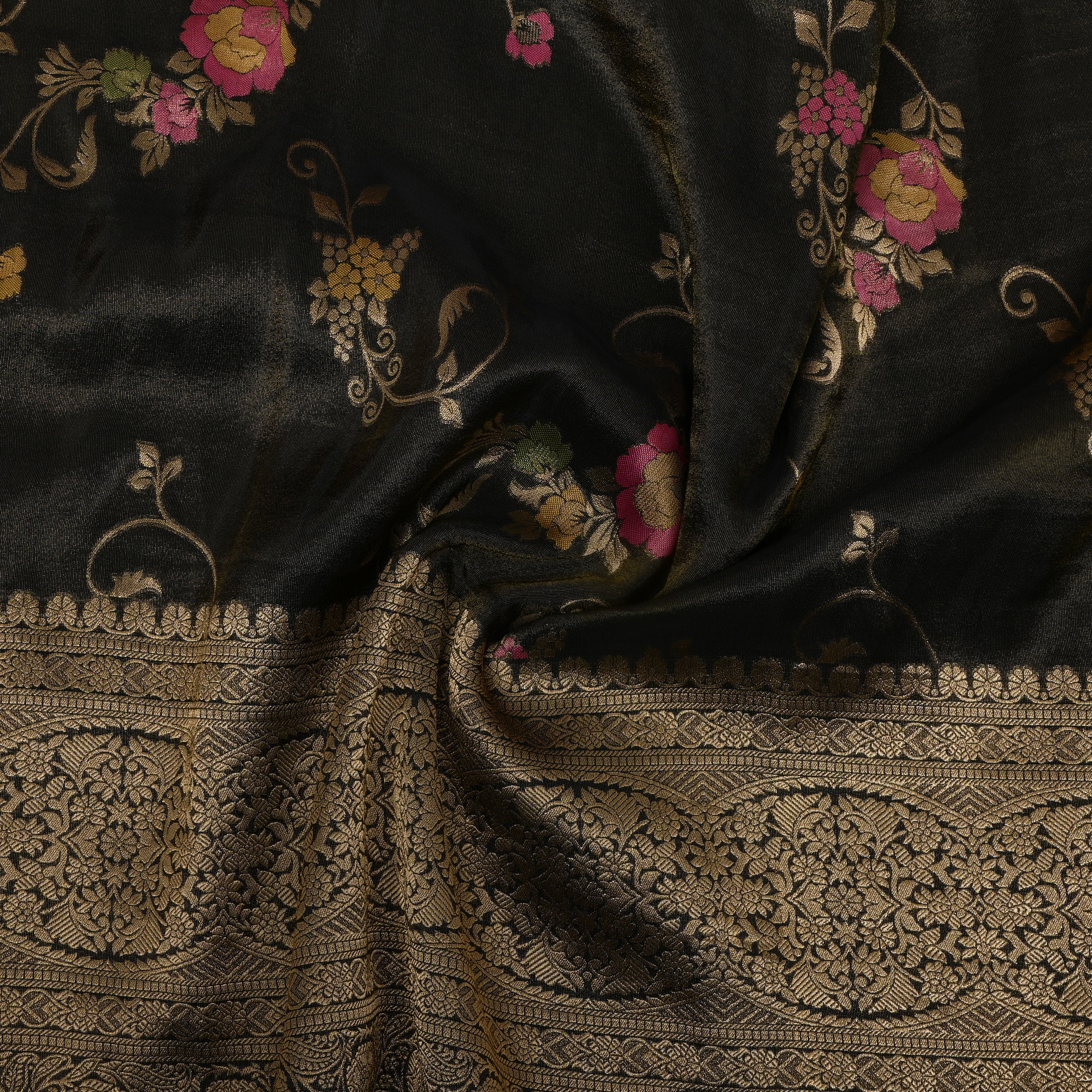 Classic Black Floral Vine Jamawar Tissue