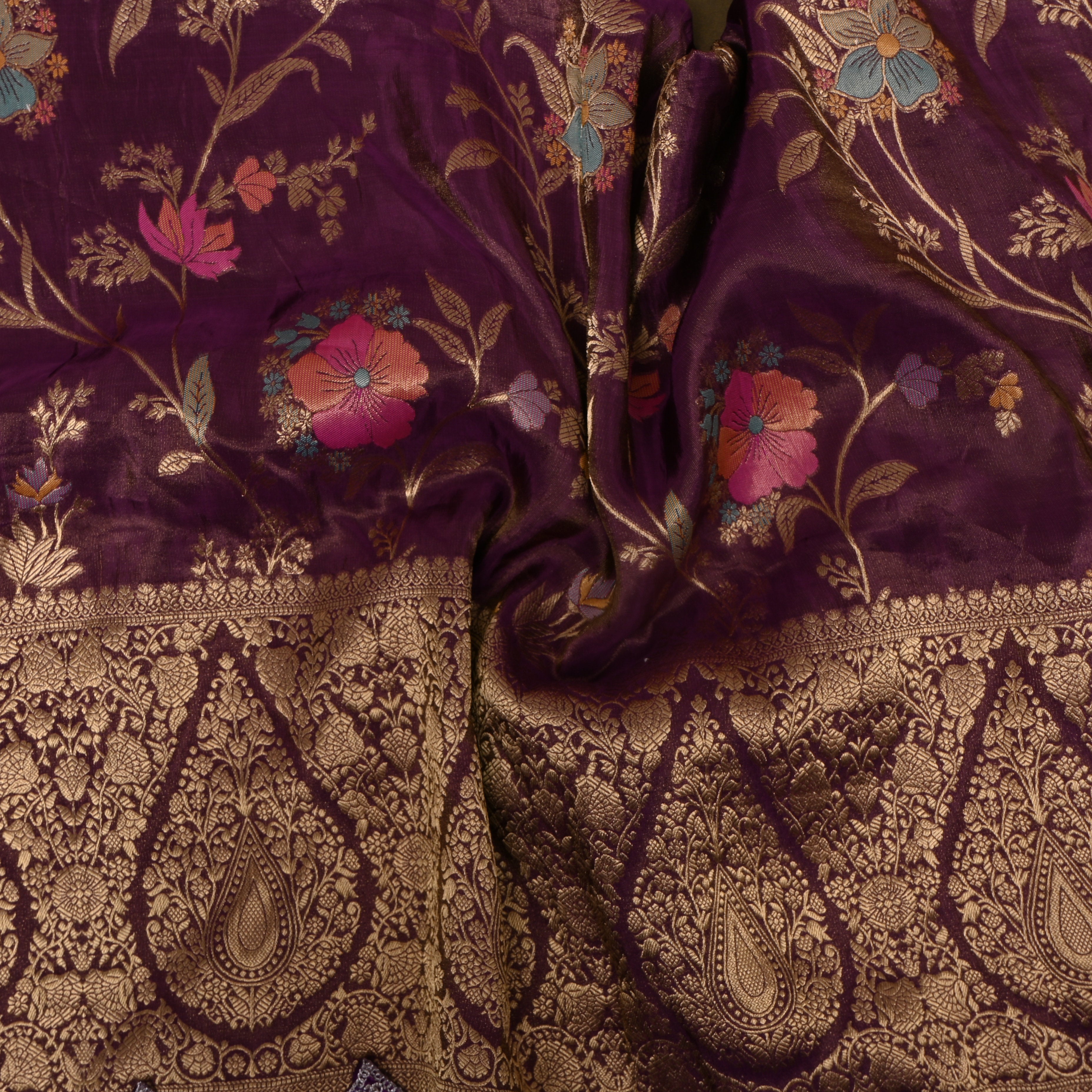 Deep Wine Floral Vine Jamawar Tissue