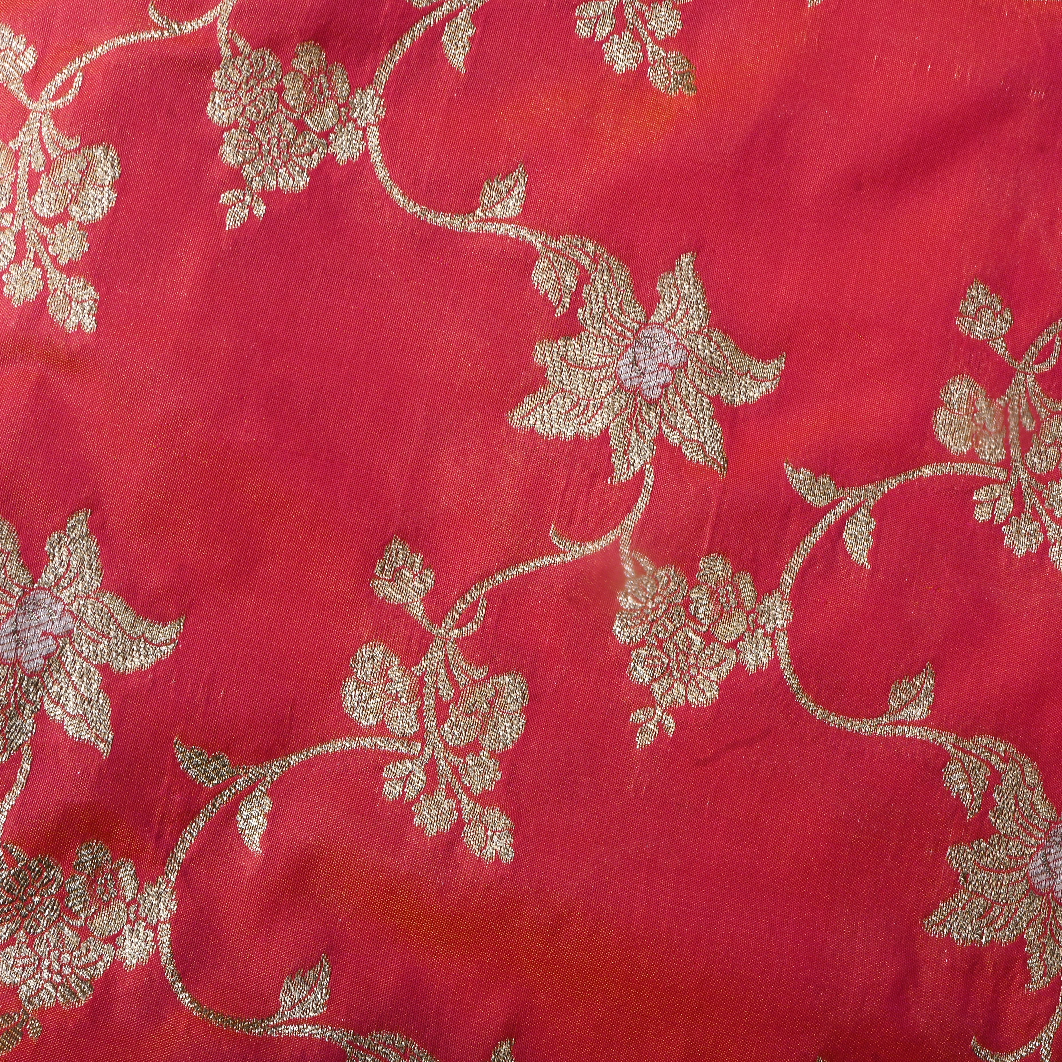 Magenta Pink Floral Jamawar Silk Fabric