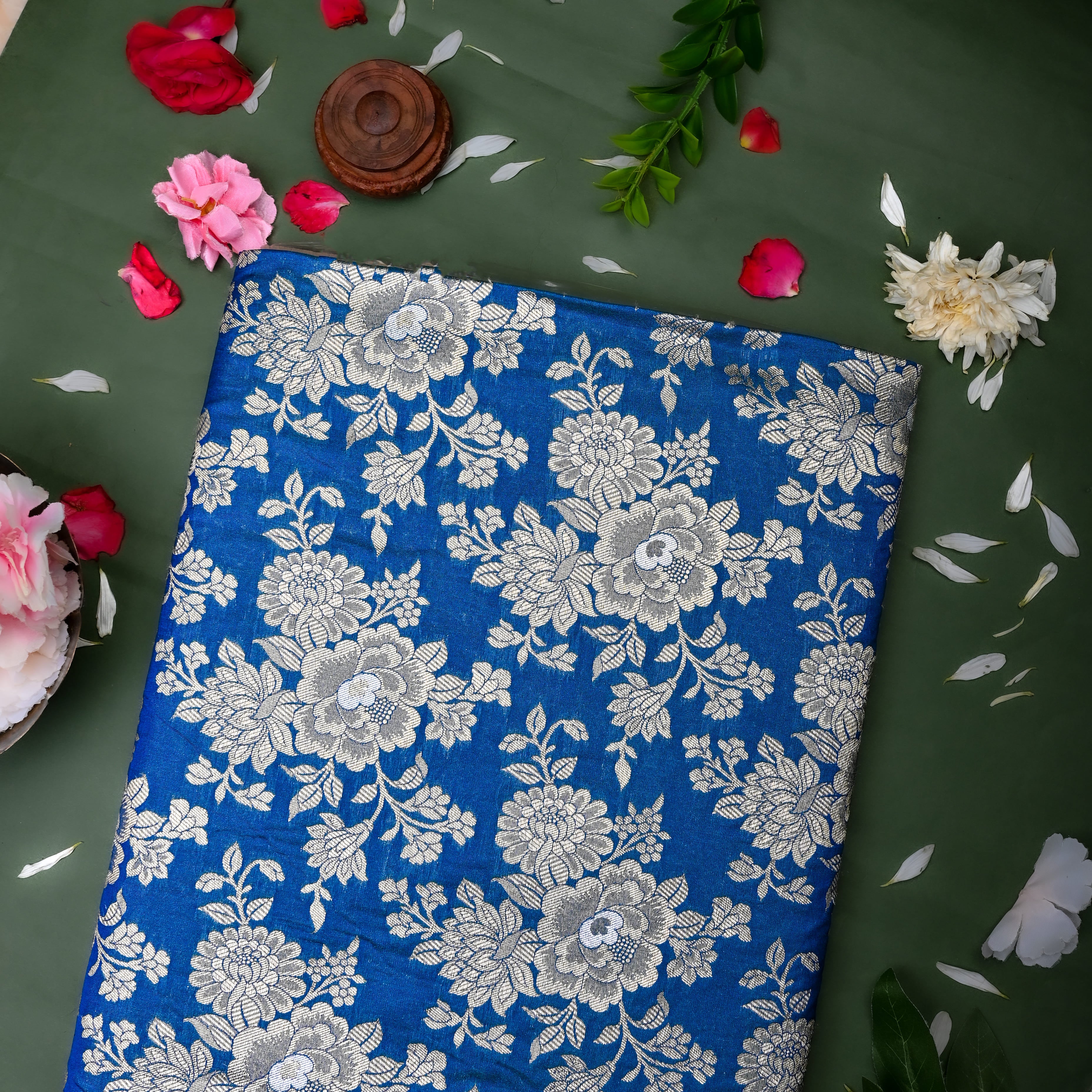 Bright Blue Jamawar Silk Fabric With Floral Jaal