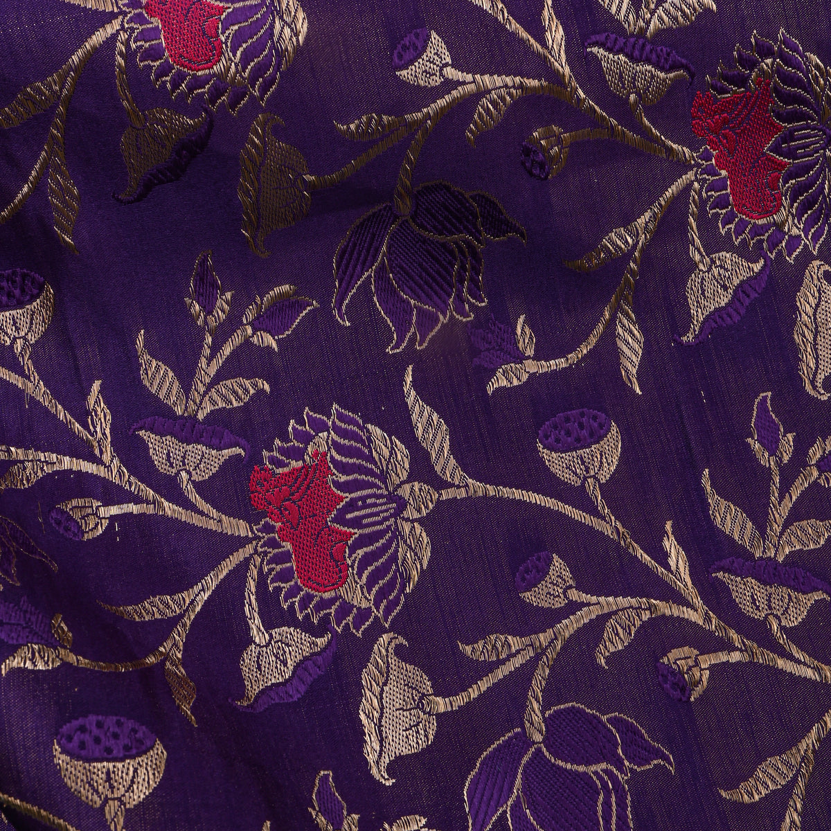Purple Gold Zari Floral Jaal Woven Jamawar Silk