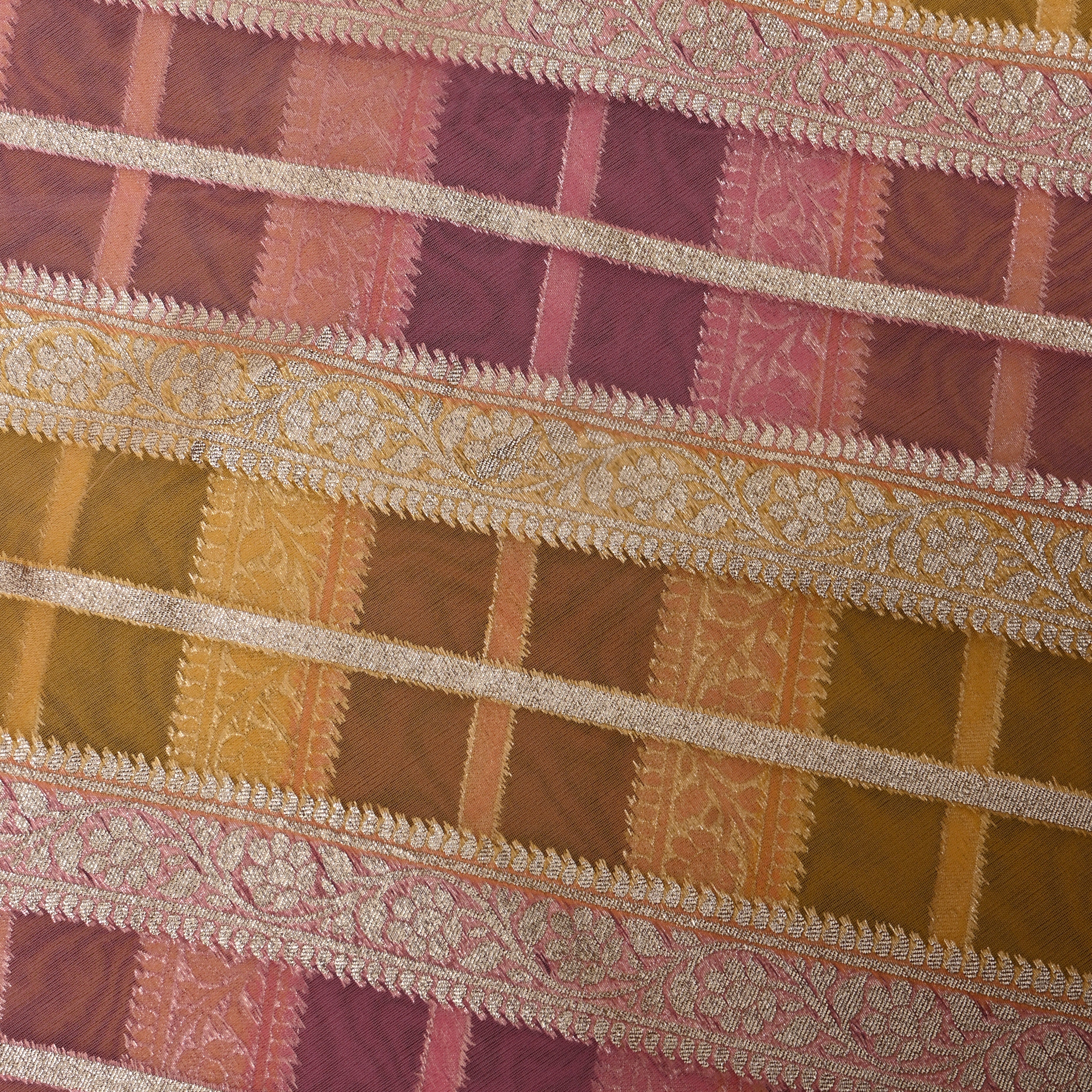 Blush Gold Checked Zari Border Jamawar Fabric