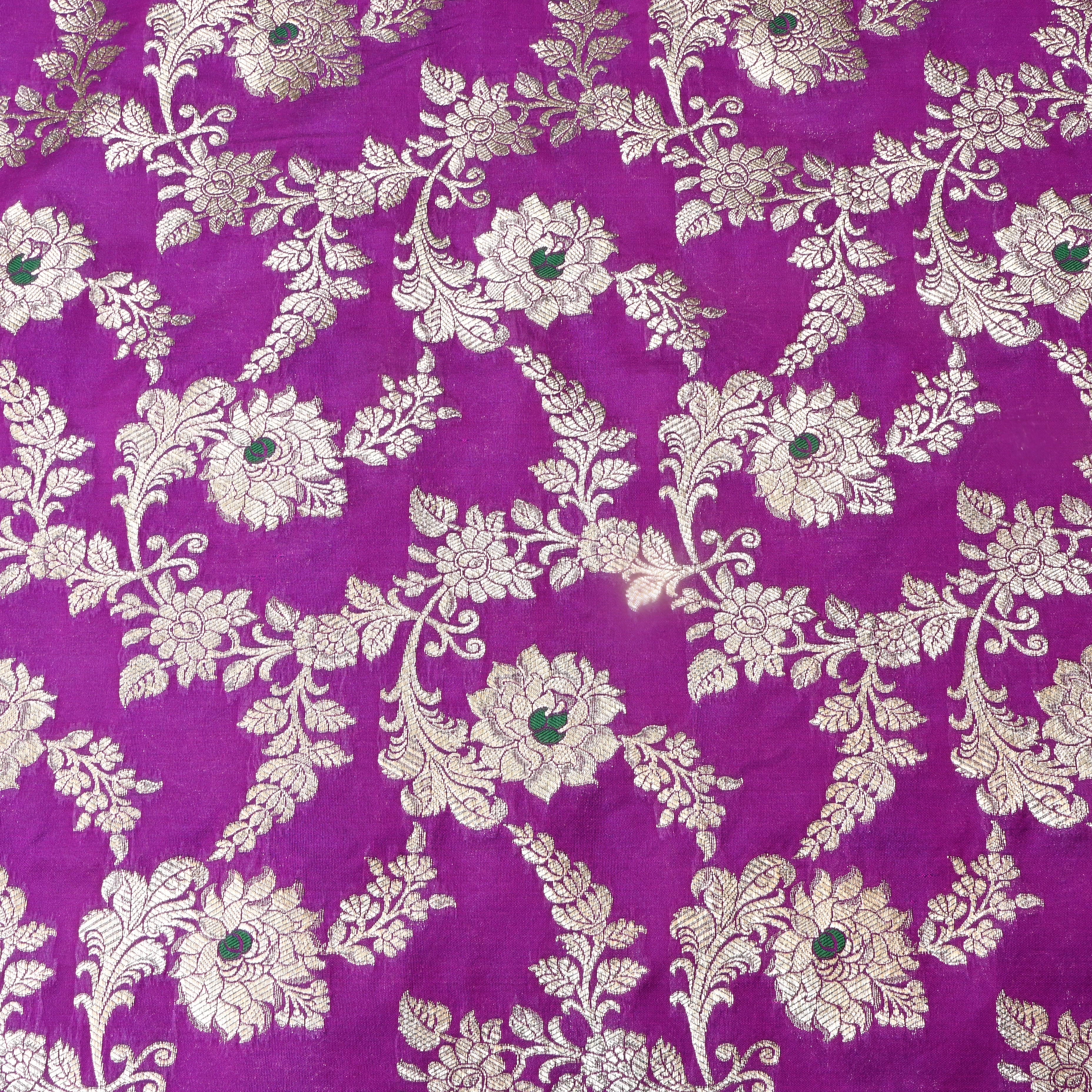 Purple Heart Floral Zari Jamawar Silk Fabric