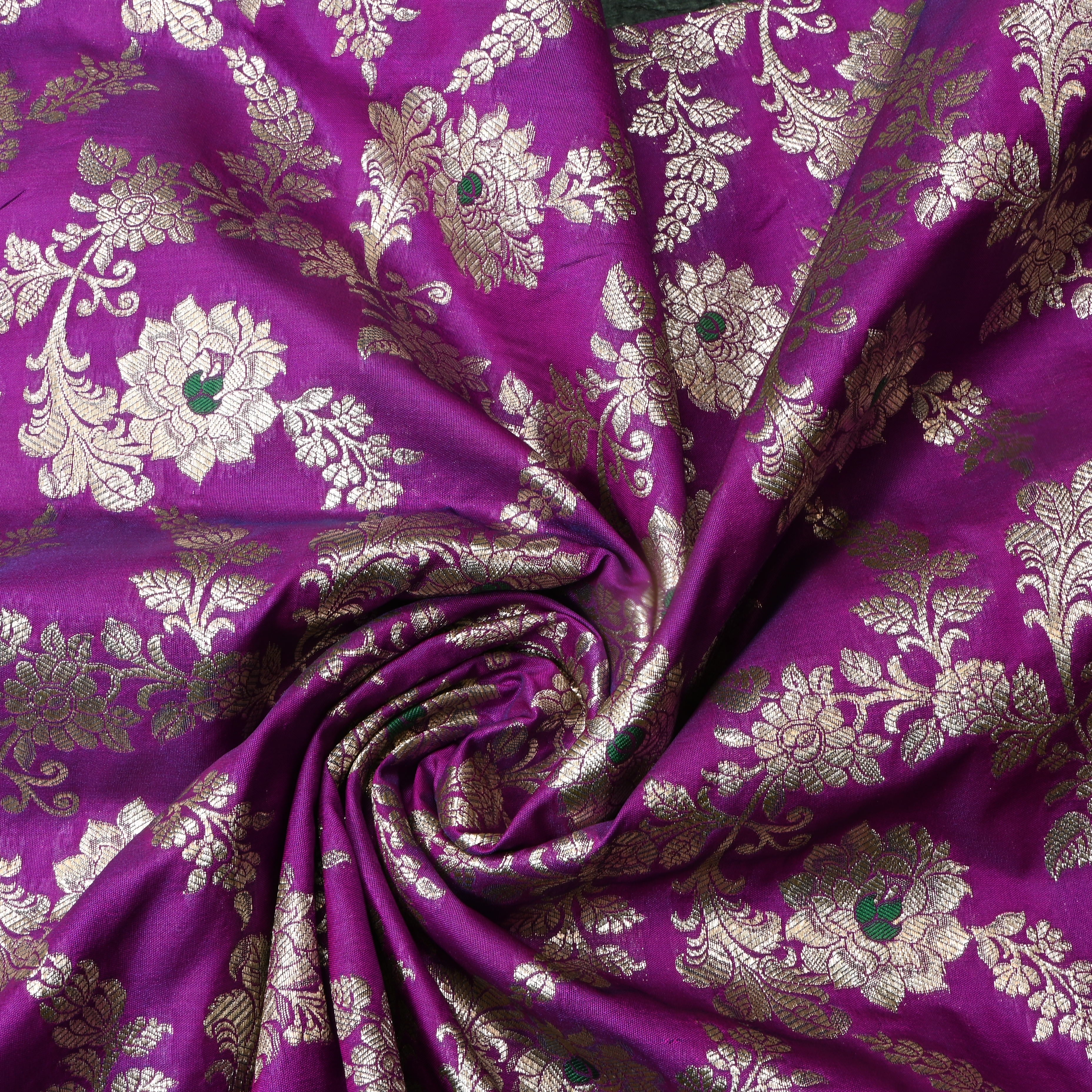 Purple Heart Floral Zari Jamawar Silk Fabric