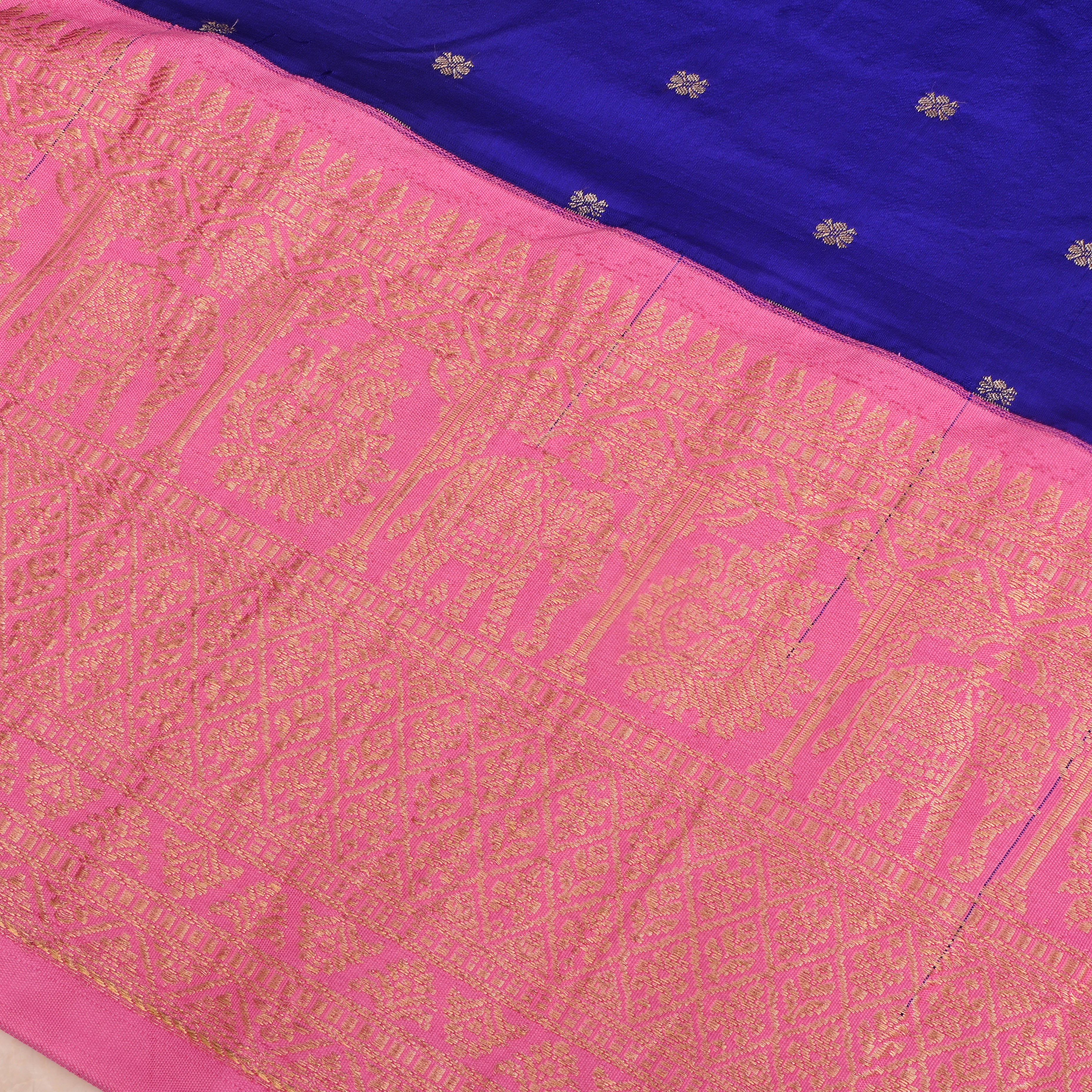 Violet Silk Fabric With Kanchi Border