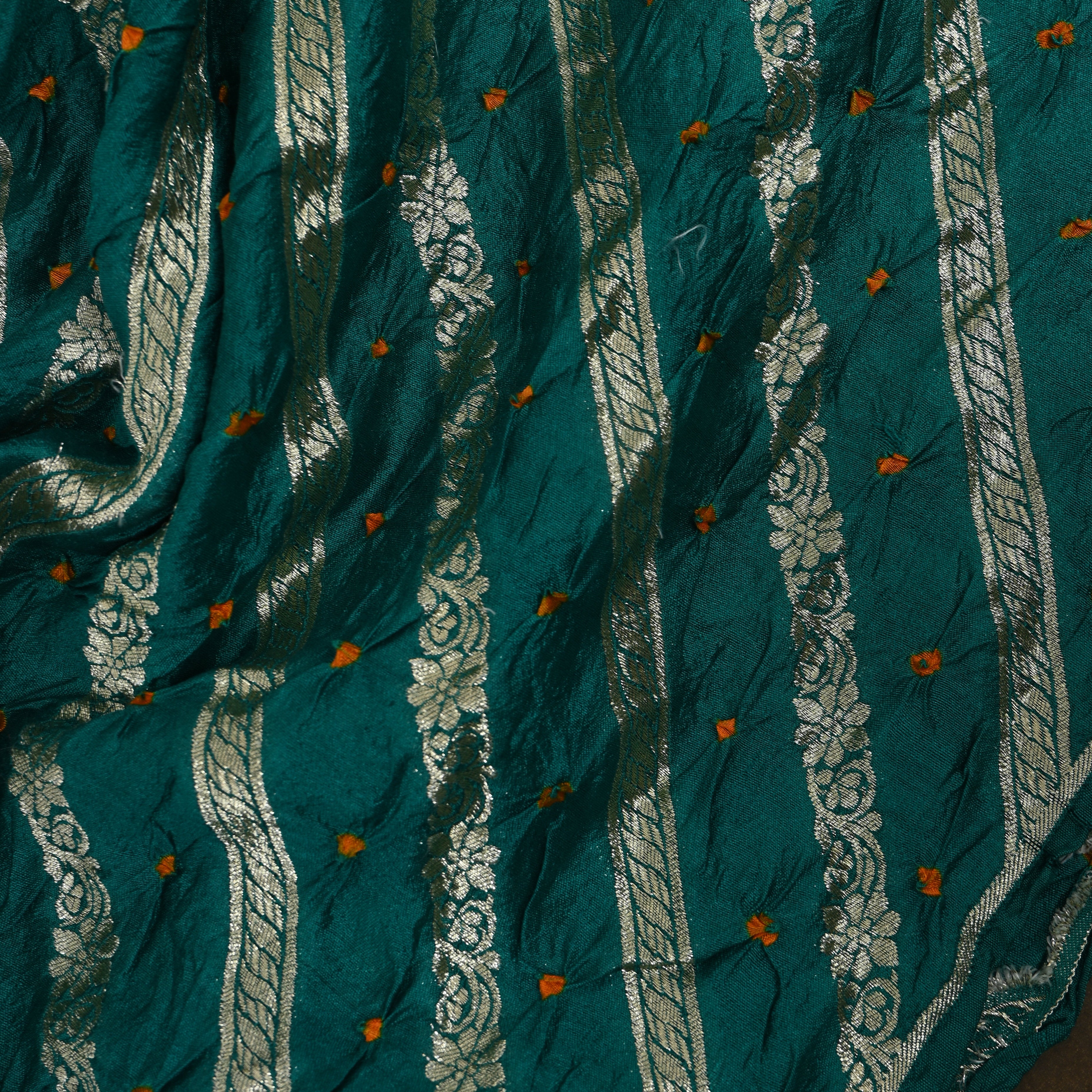 Teal Diagonal Stripe Handloom Bandhani