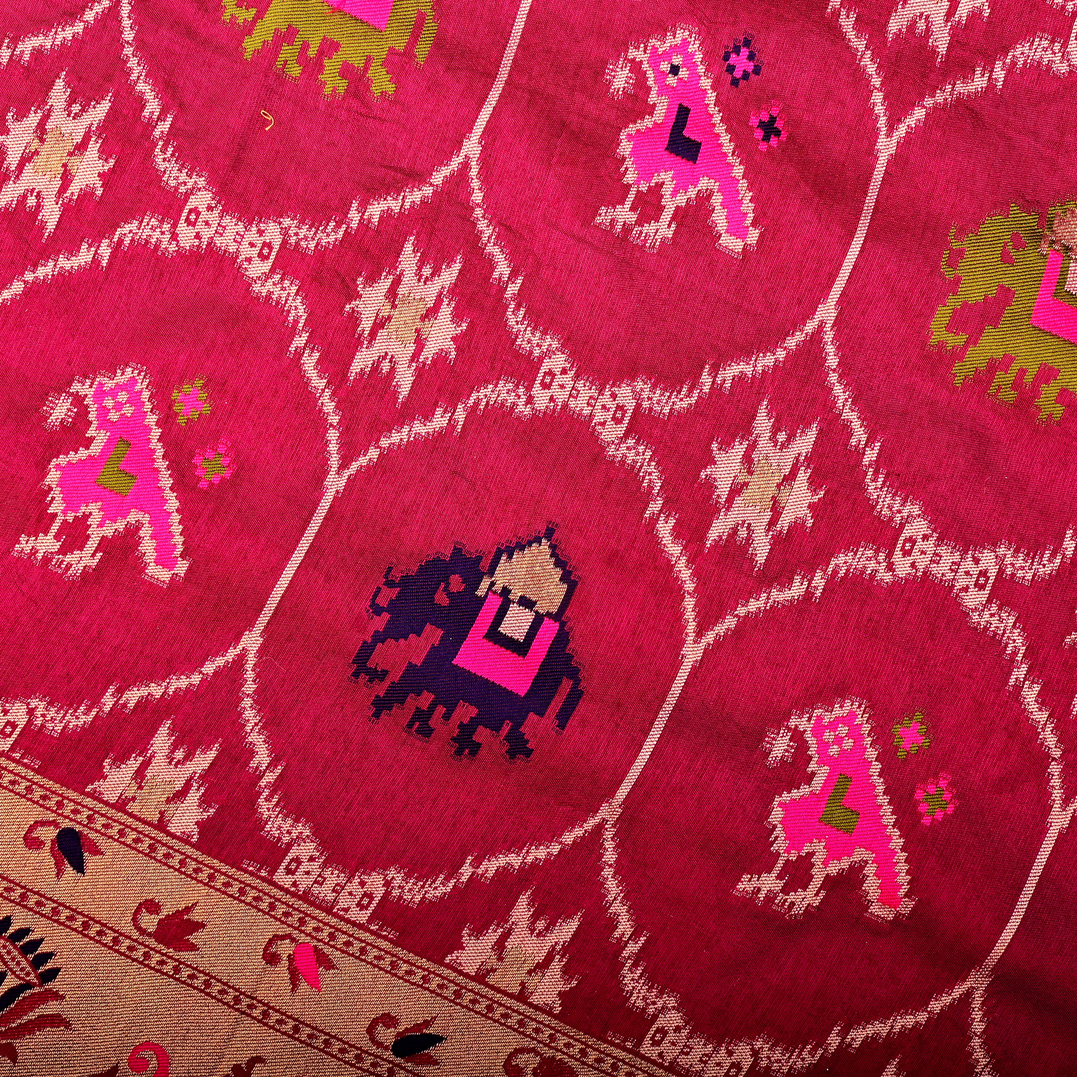 Amaranth Pink Banarasi Fabric With Paithani Border
