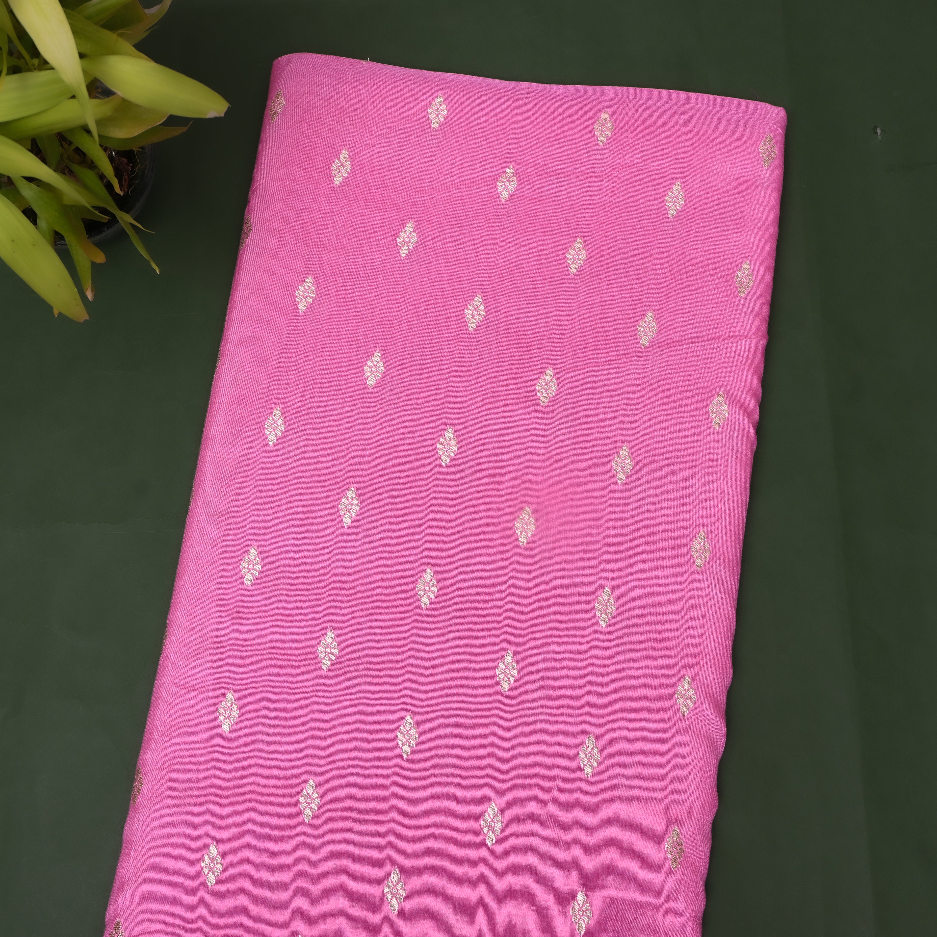 Magenta Jamawar Silk With Woven Diamond Motifs