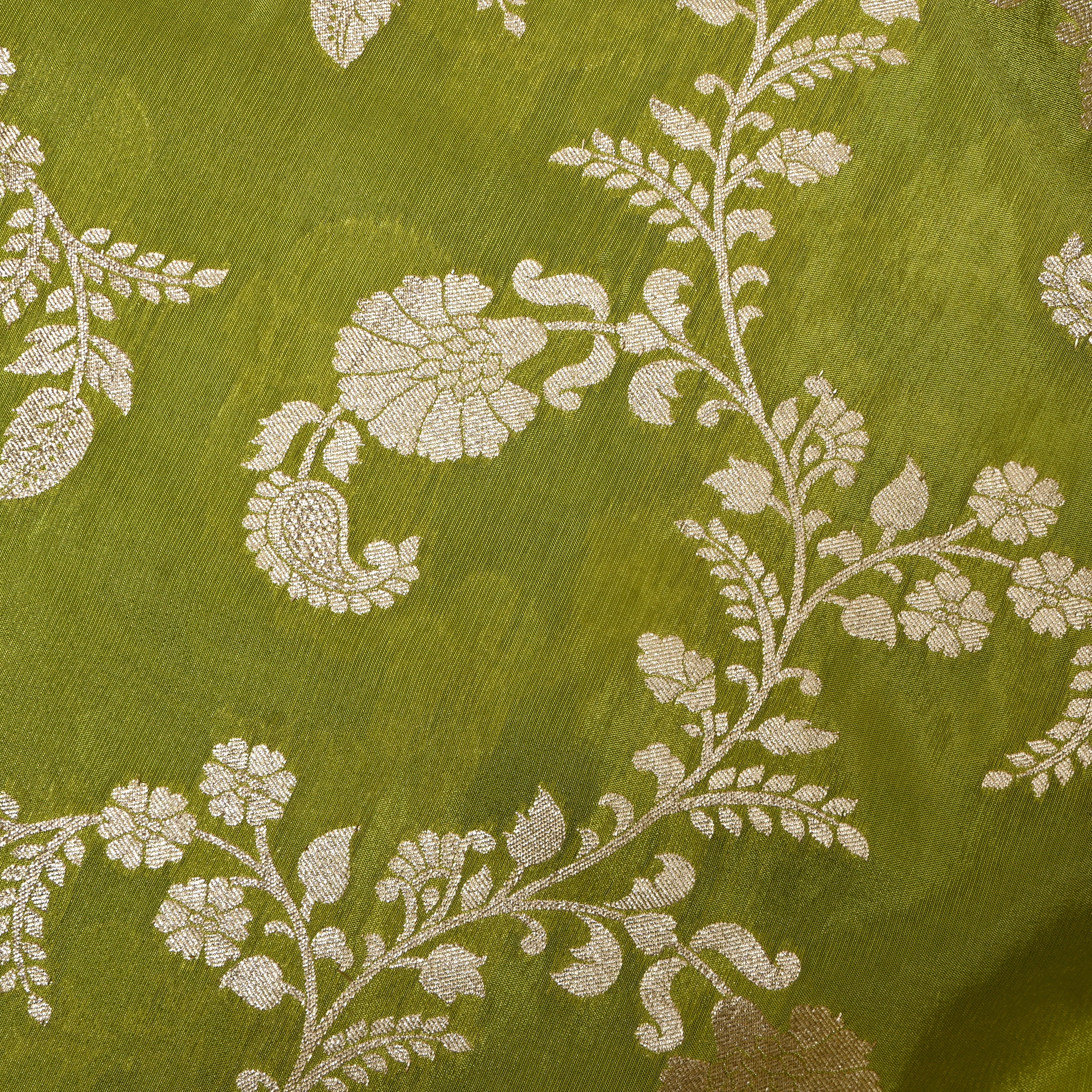 Leaf Green Paisley Jamawar Silk