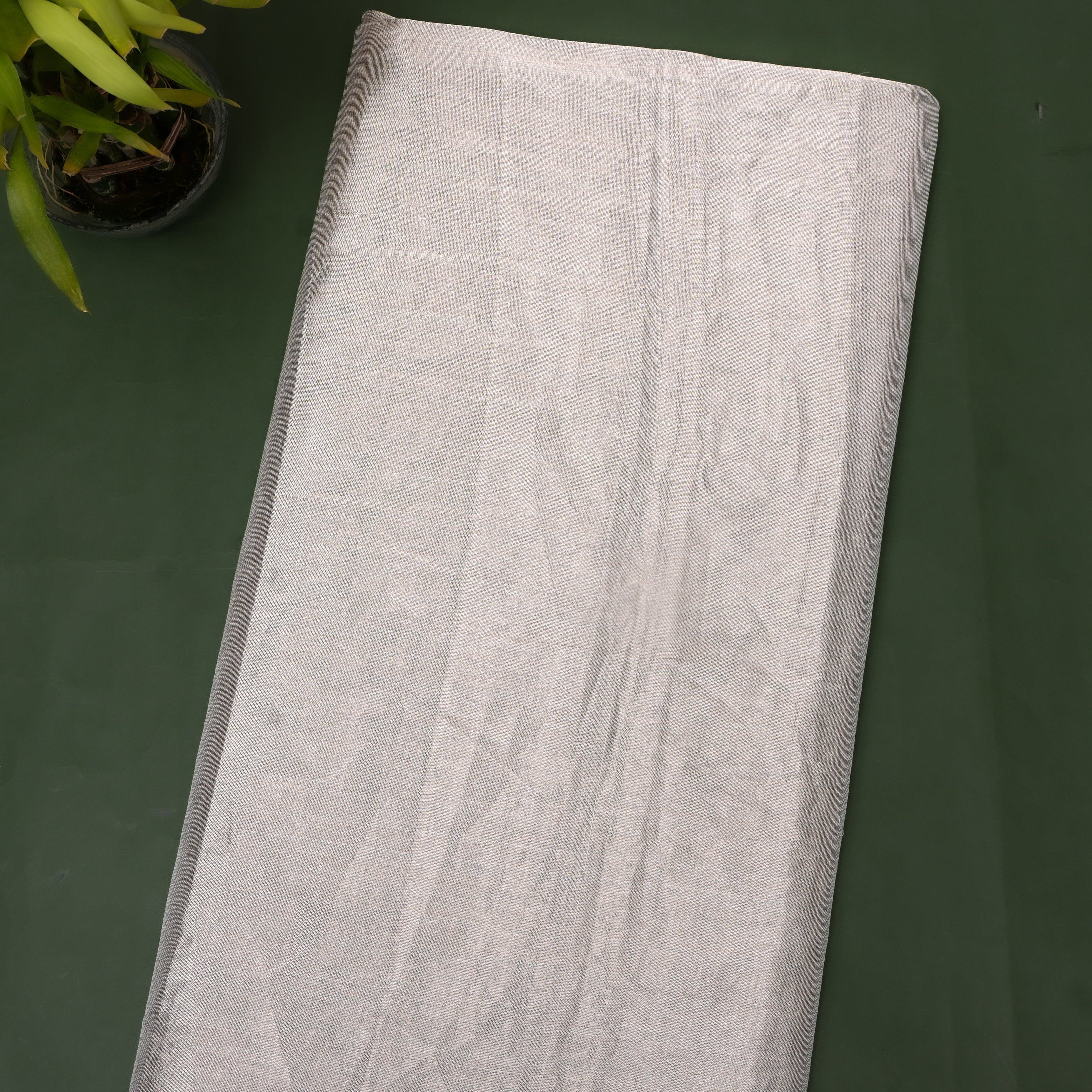 Silver Beige Kanchi Tissue