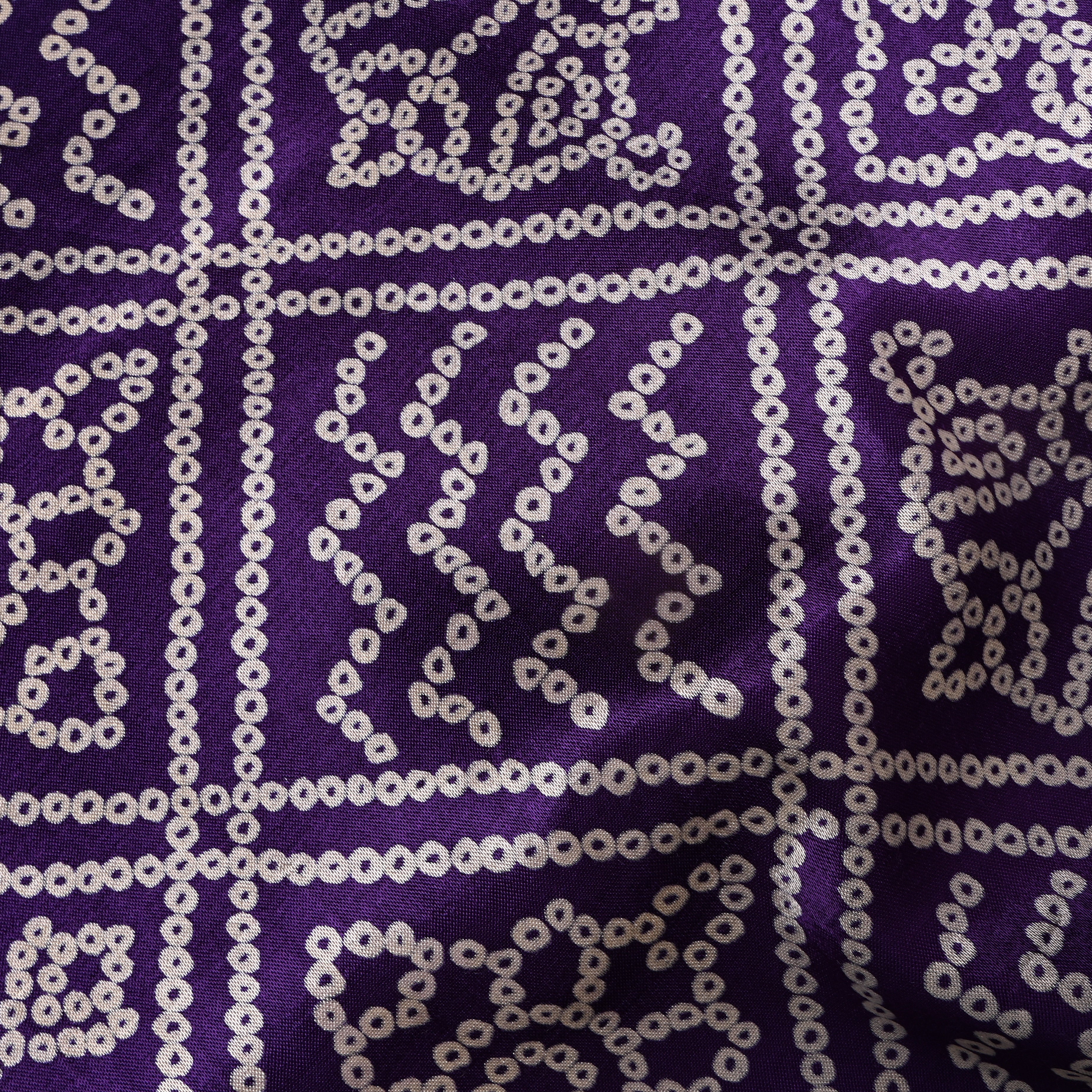 Magenta Jamawar Silk With Woven Diamond Motifs
