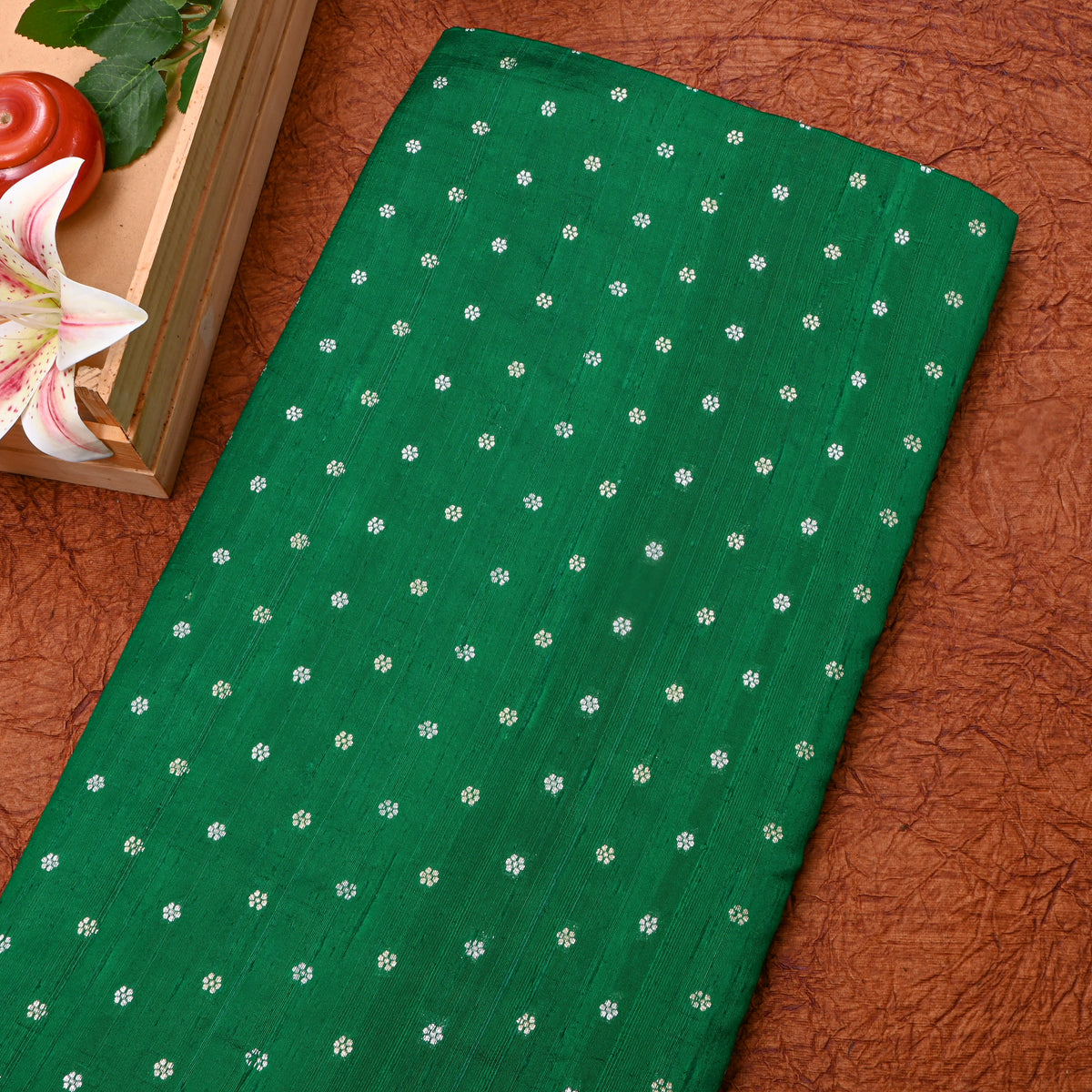Emerald Silver Zari Floral Butti Jamawar Silk Fabric