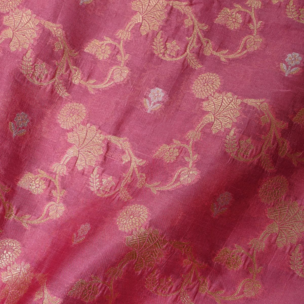 Baby Pink Dual Tone Floral Jaal Jamawar Silk Fabric