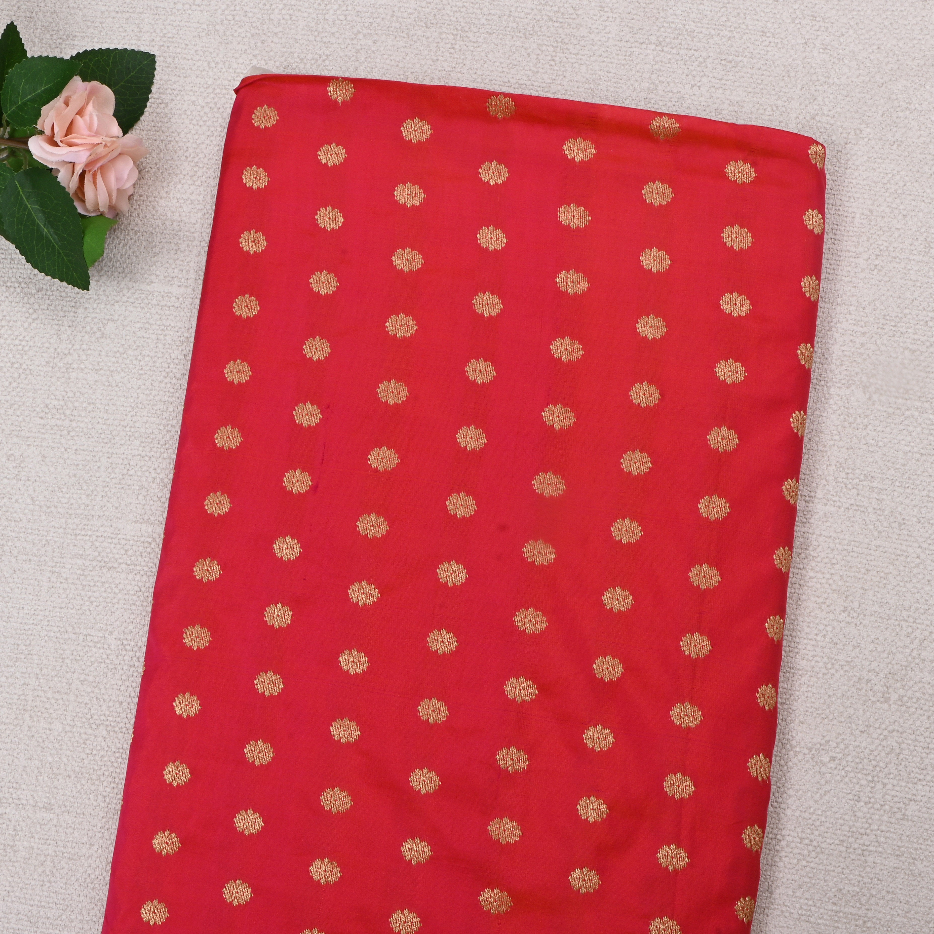 Chilli Red Jamawar Silk Fabric With Butti'S