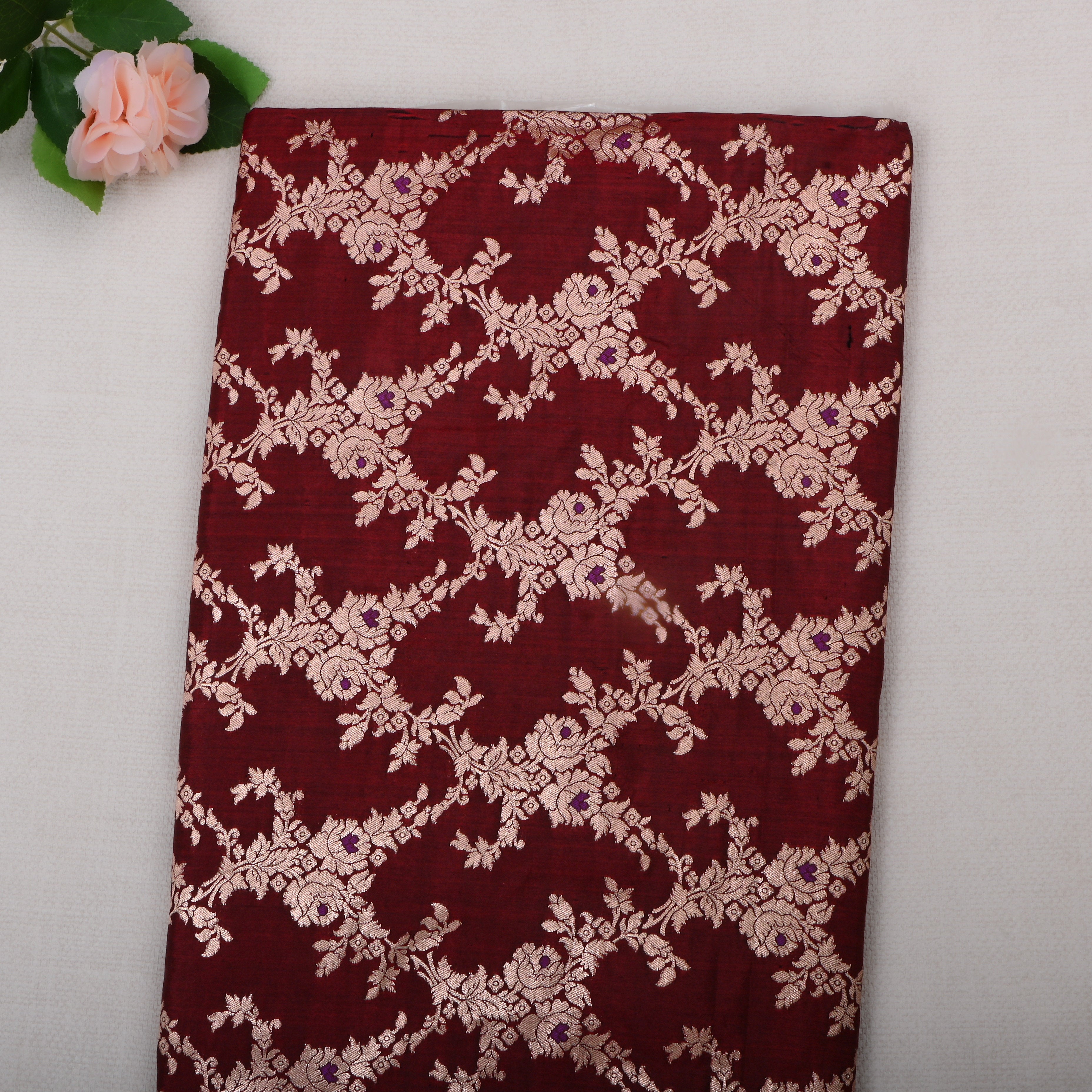 Maroon Oak Jamawar Silk Fabric With Floral Jaal