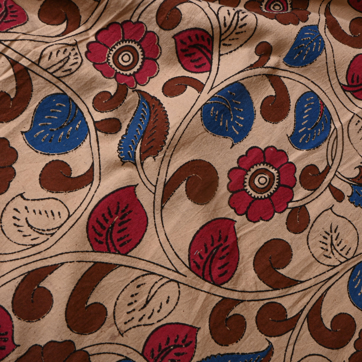 Oatmeal Kalamkari Pen Floral Vine Hand Painted Fabric