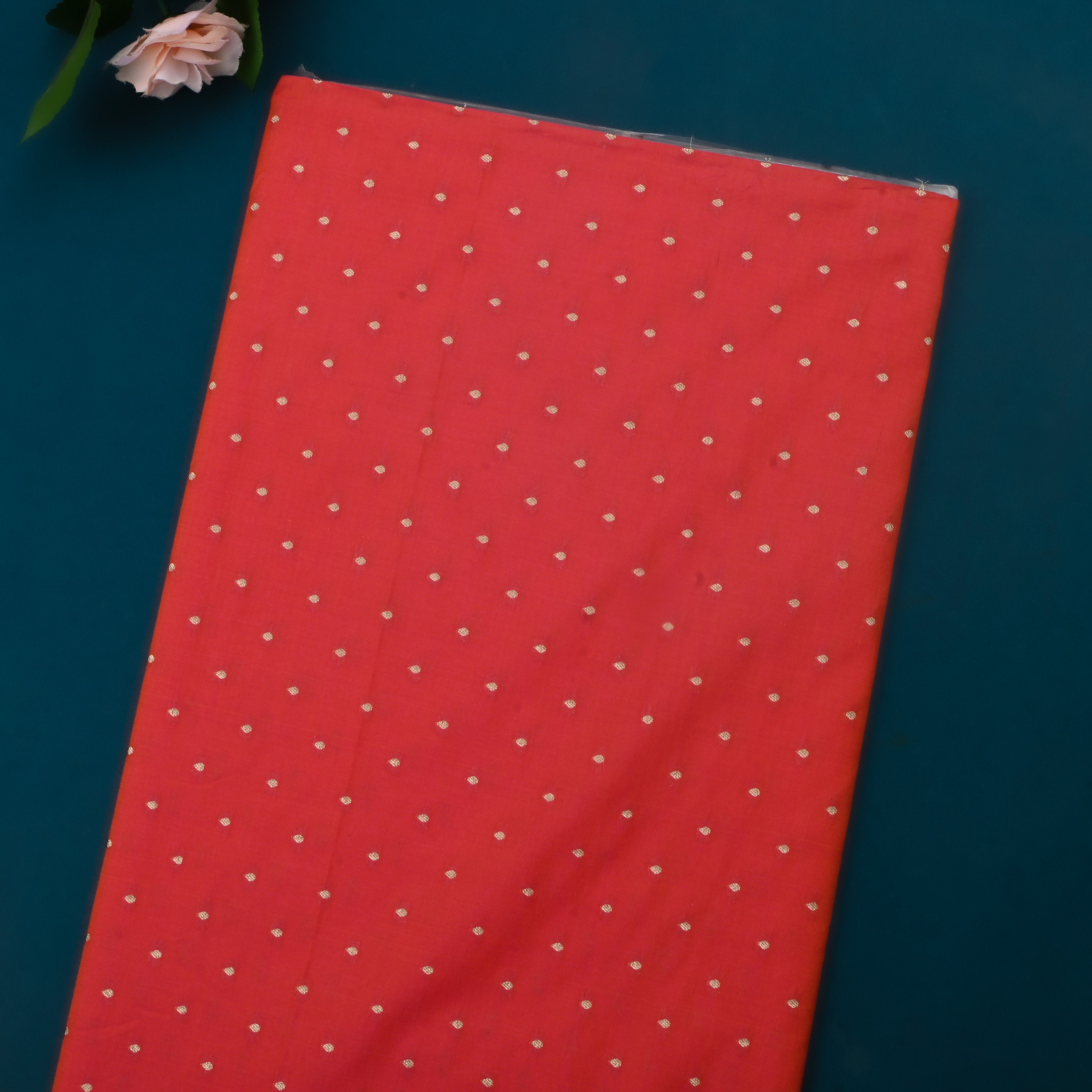 Flush Mahogany Red Jamawar Silk Fabric With Butti'S