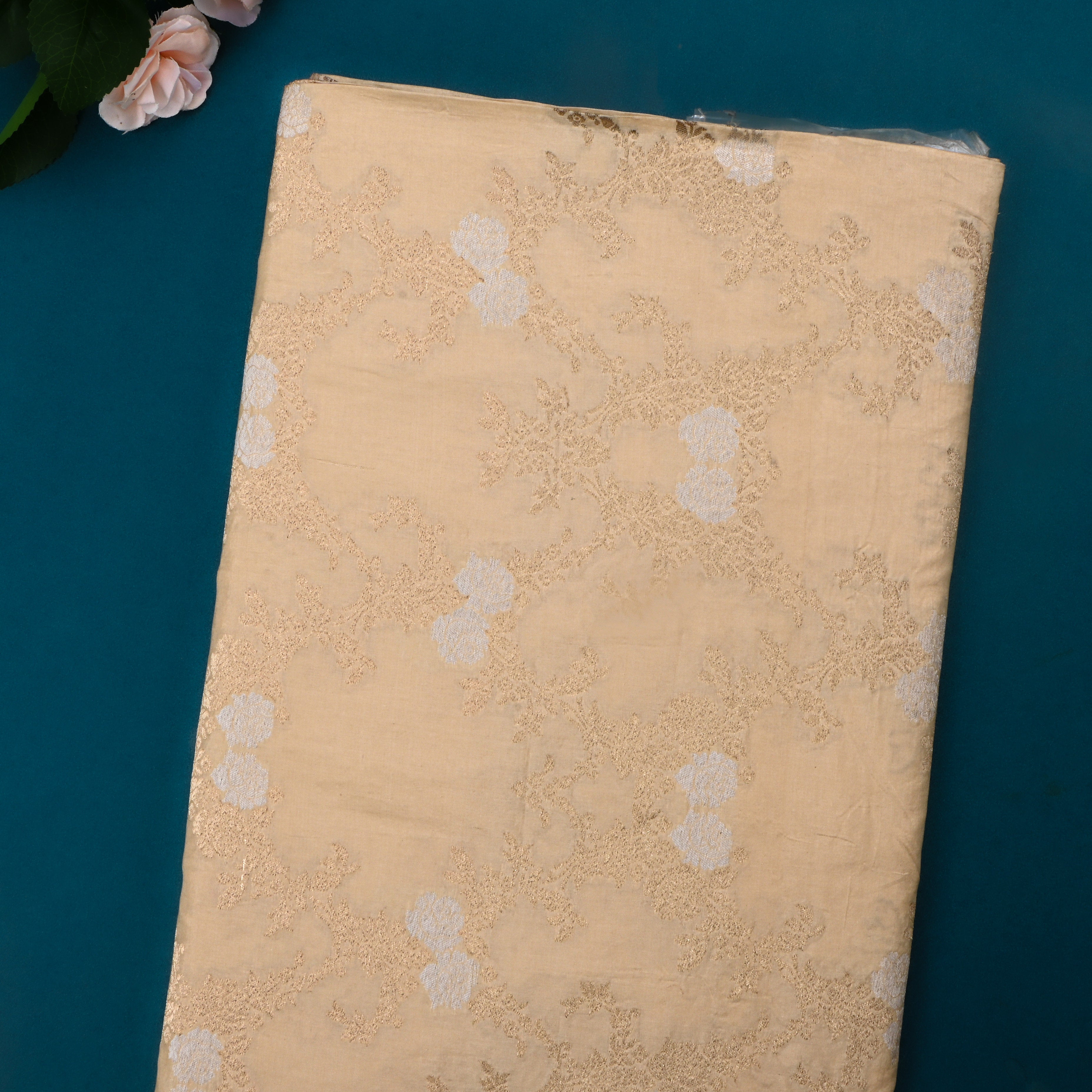 Buttercream Beige Jamawar Silk Fabric With Floral Jaal