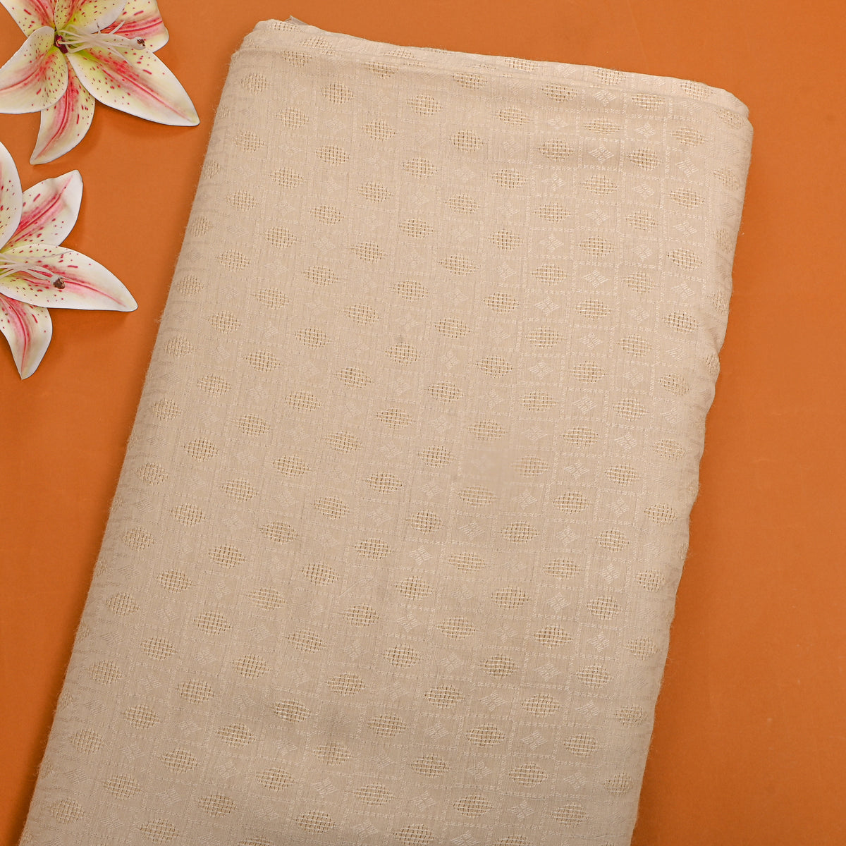 Beige White Geometric Weave Jamawar Silk Fabric