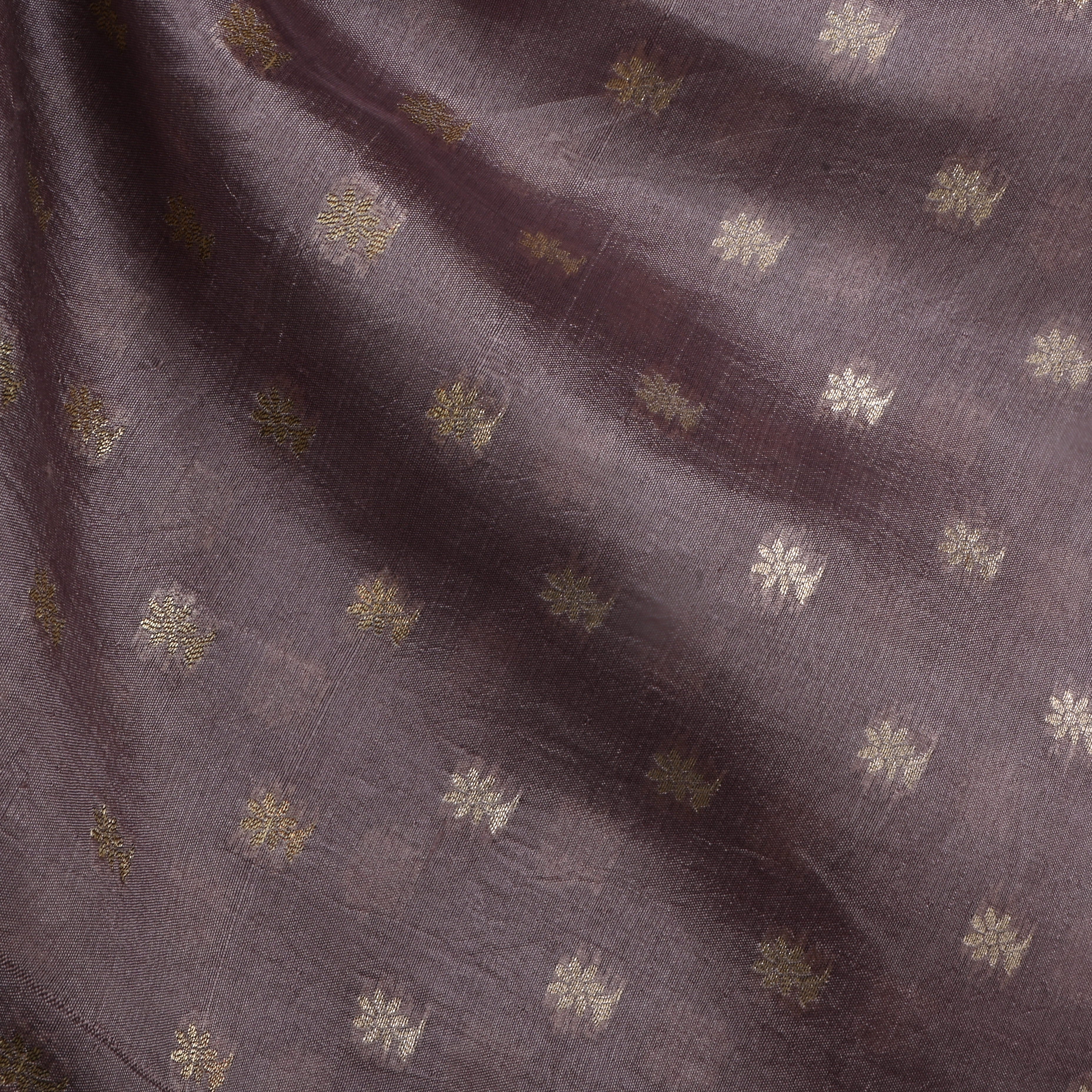 Mountbatten Pink Jamawar Silk Fabric With Butti'S