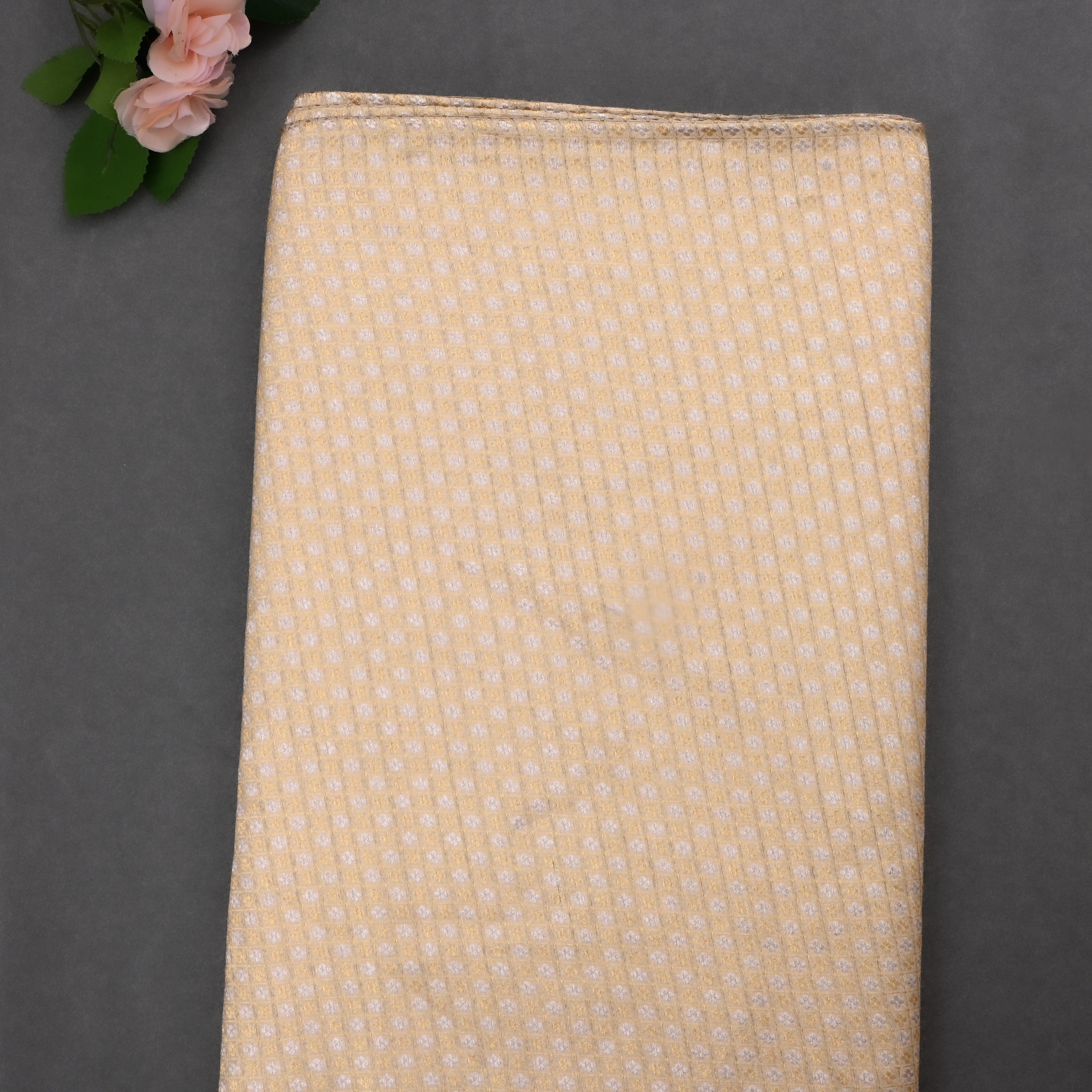 Light Golden Jamawar Tissue Fabric With Brocade