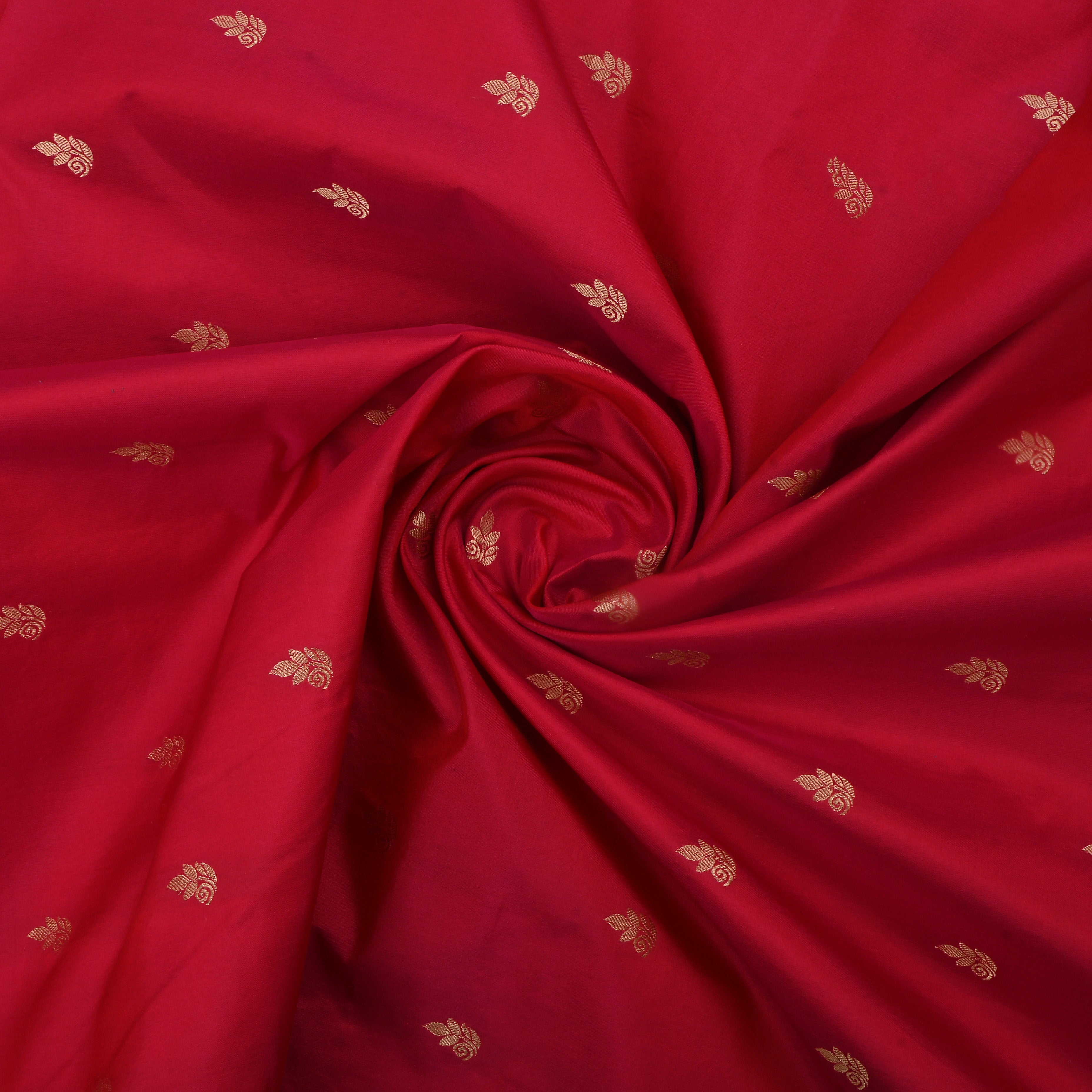 Shiraz Pinkish Red Jamawar Silk Fabric With Floral Butti'S