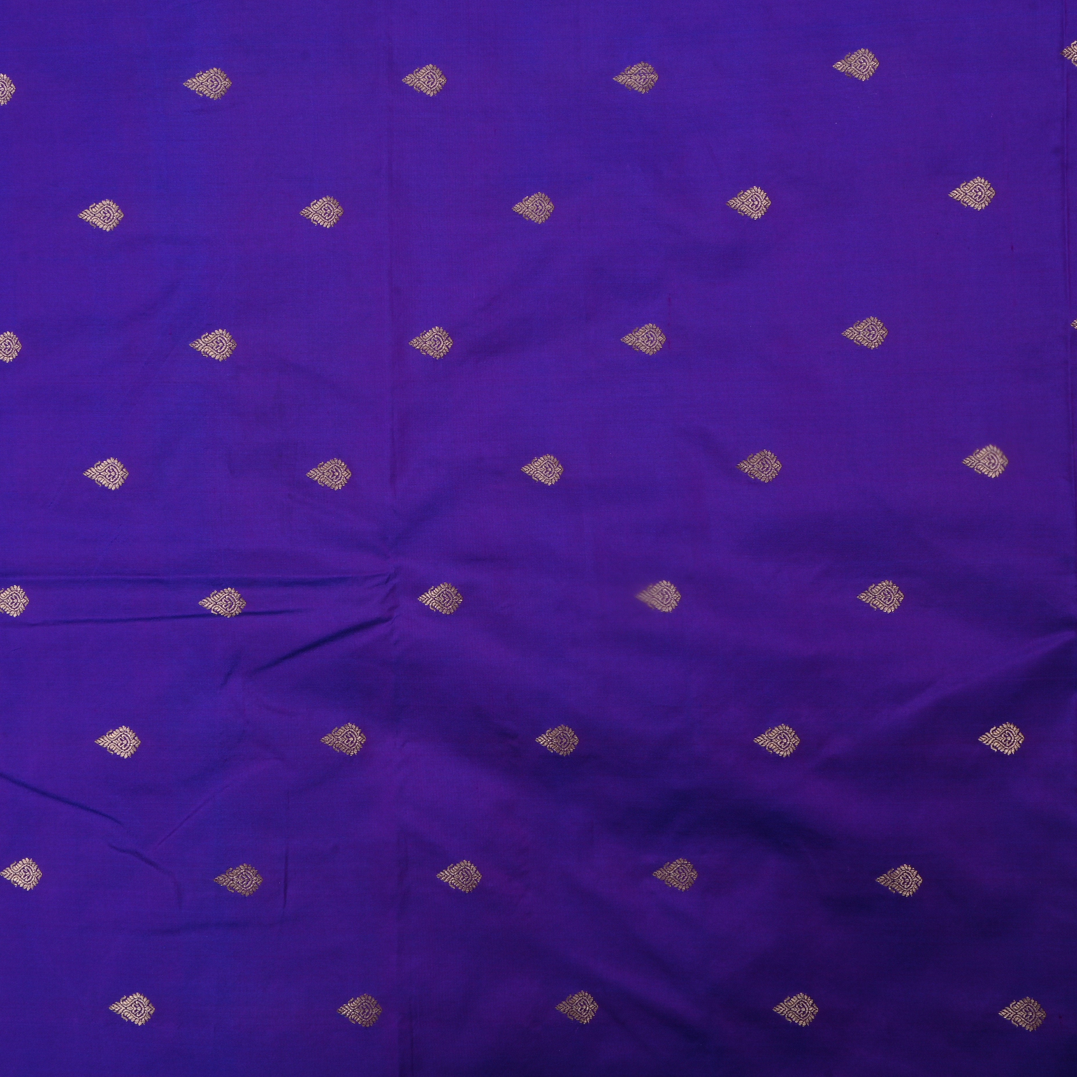 Daisy Bush Purple Jamawar Silk Fabric With Butti'S