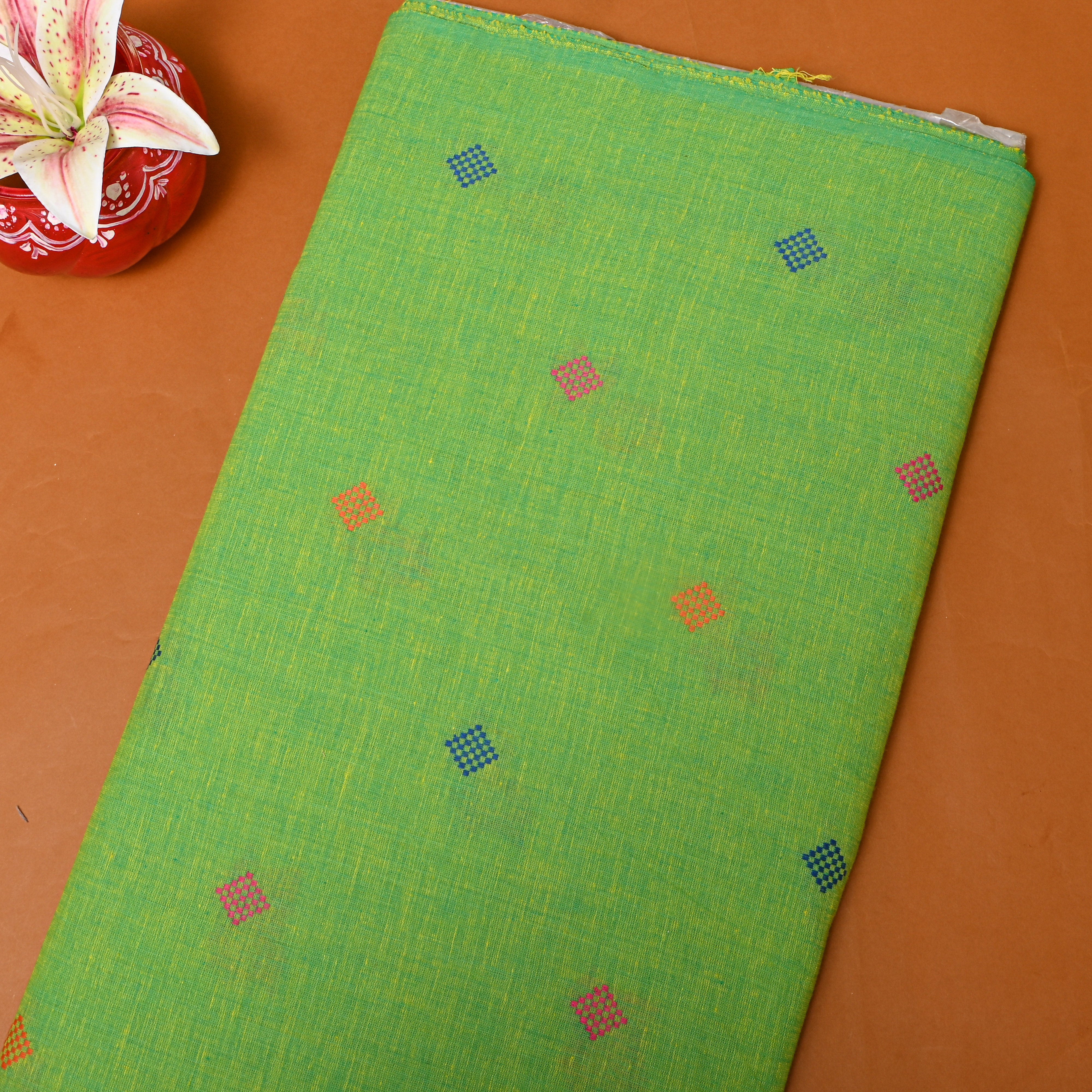 Green Multicolour Diamond Thread Work Botti Cotton Fabric