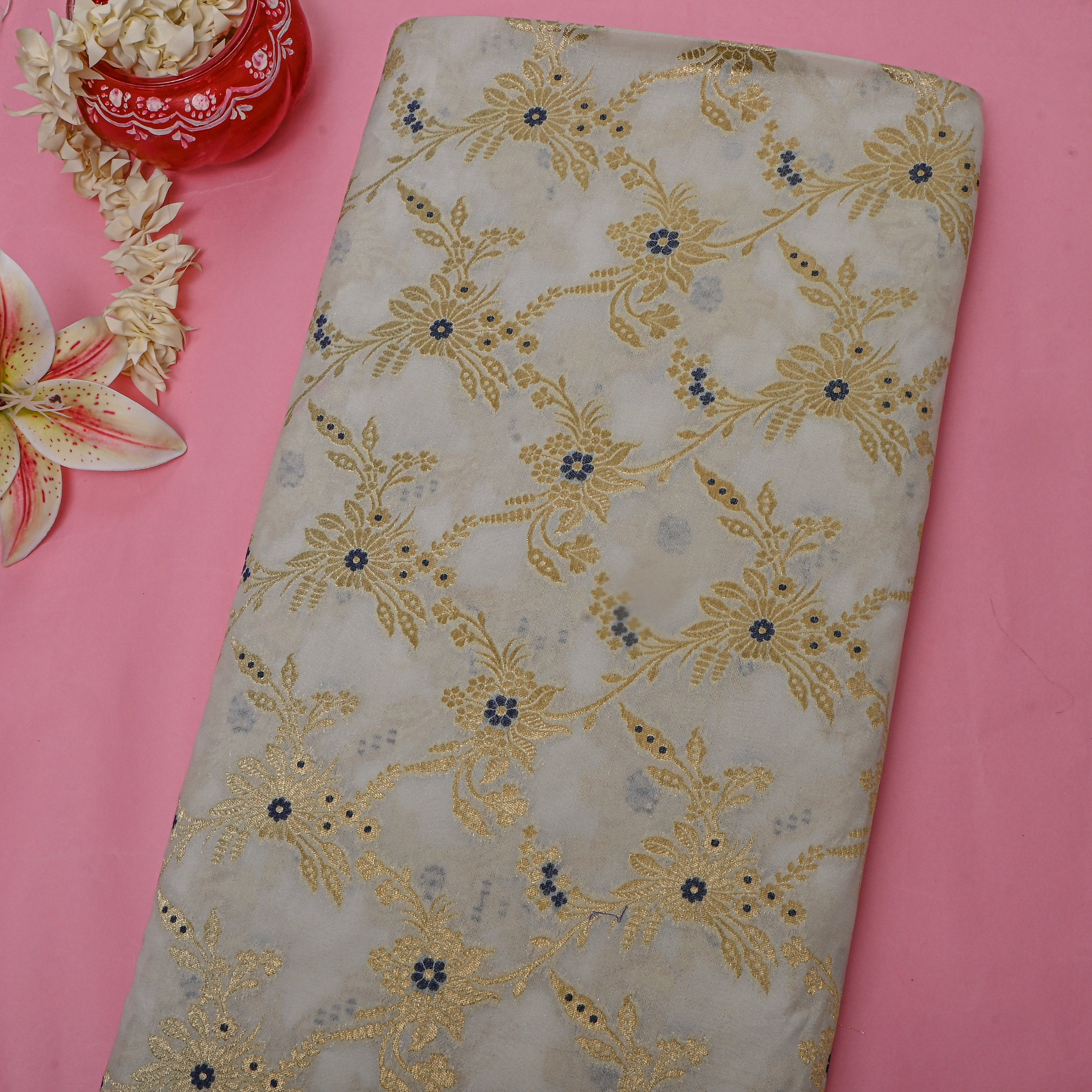 White Gold Zari Floral Woven Jamawar Silk