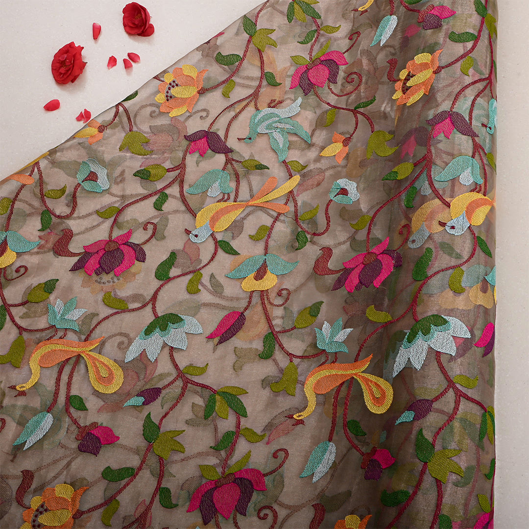 Sandrift Tissue Embroidered Fabric