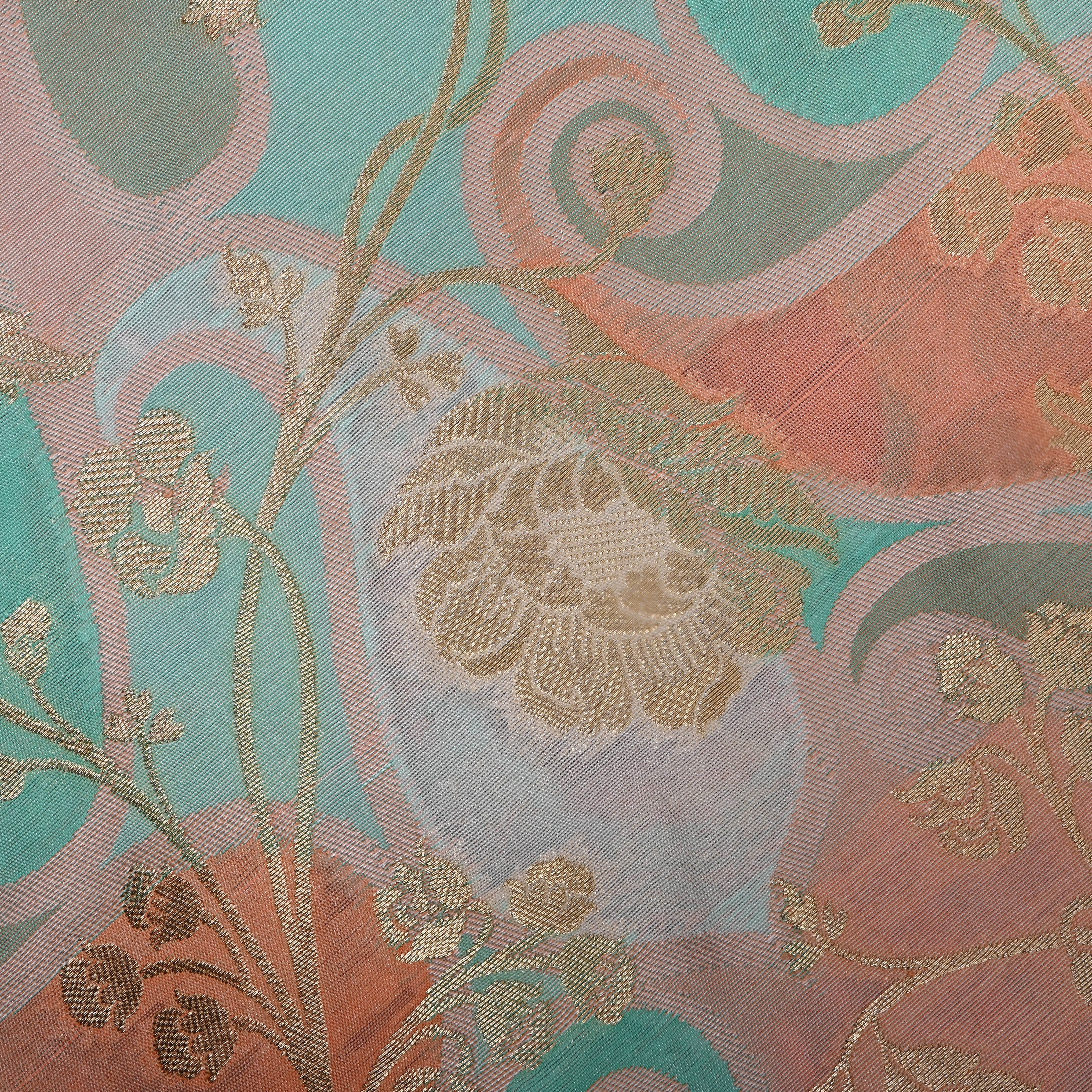 Multicolour Floral Jamawar Silk Fabric