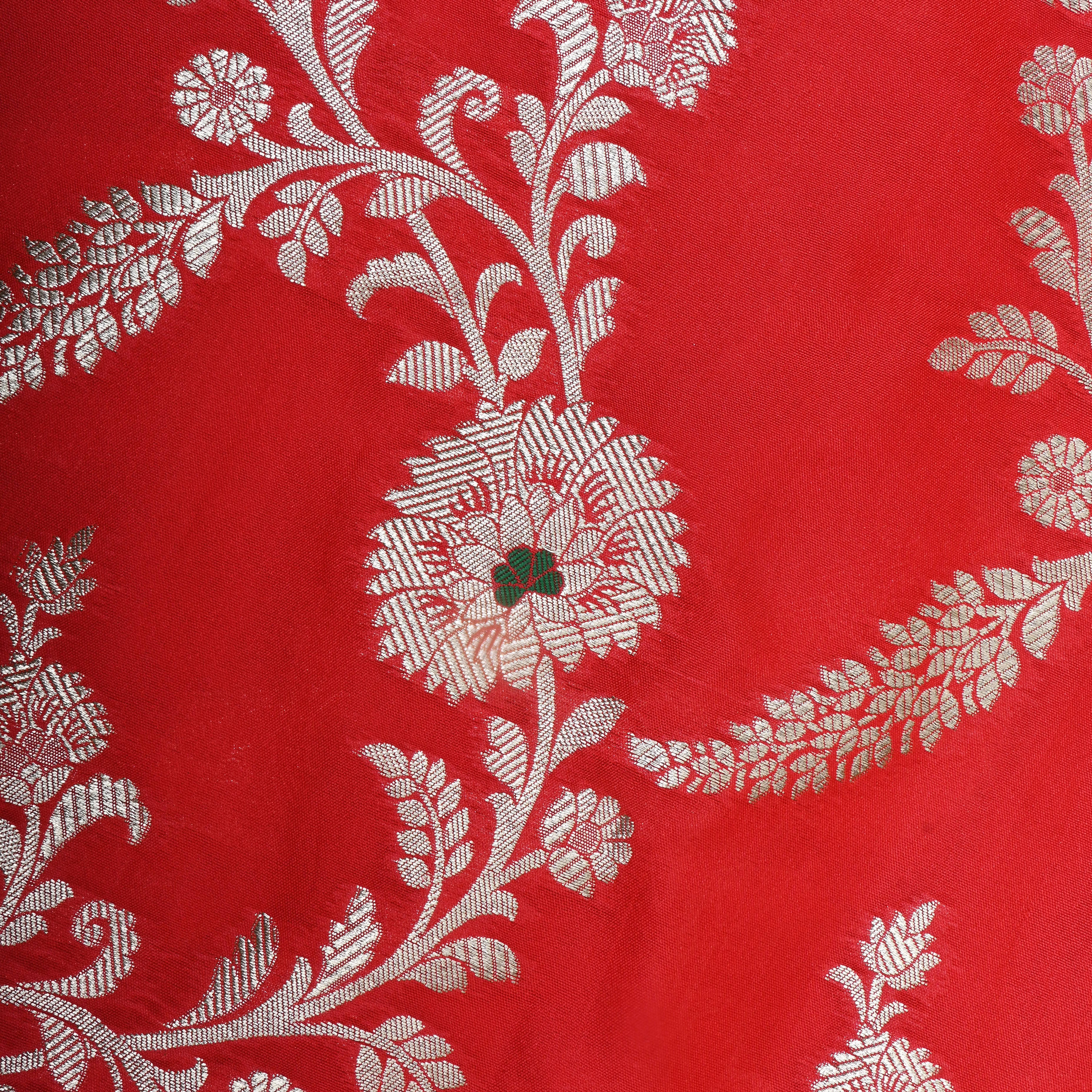 Bright Red Floral Zari Woven Jamawar Silk Fabric