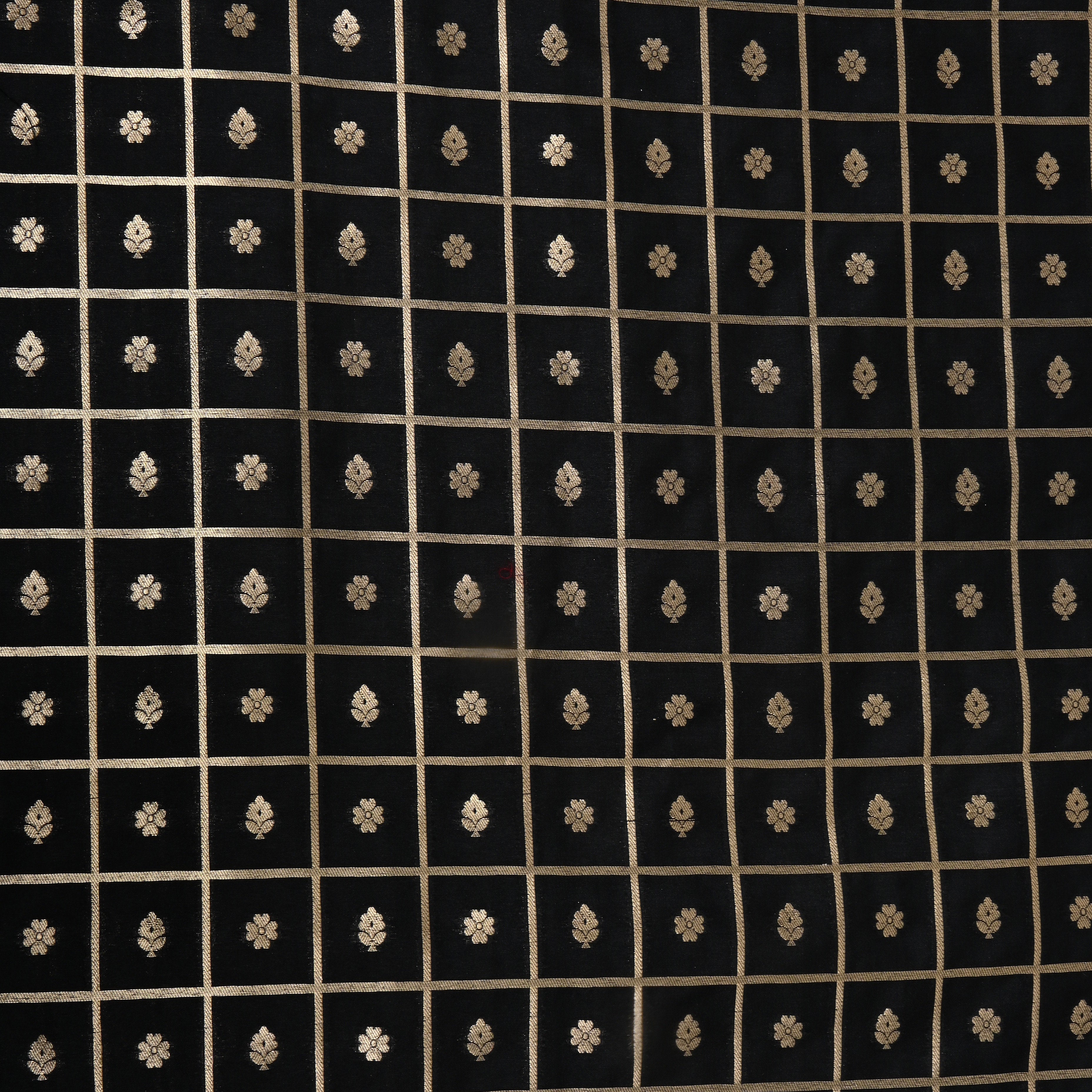 Black Floral Zari Jamawar Silk Fabric