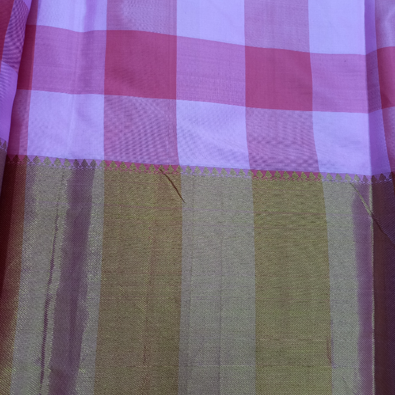 Shades Of Pink Kanjivaram Pattu Fabric