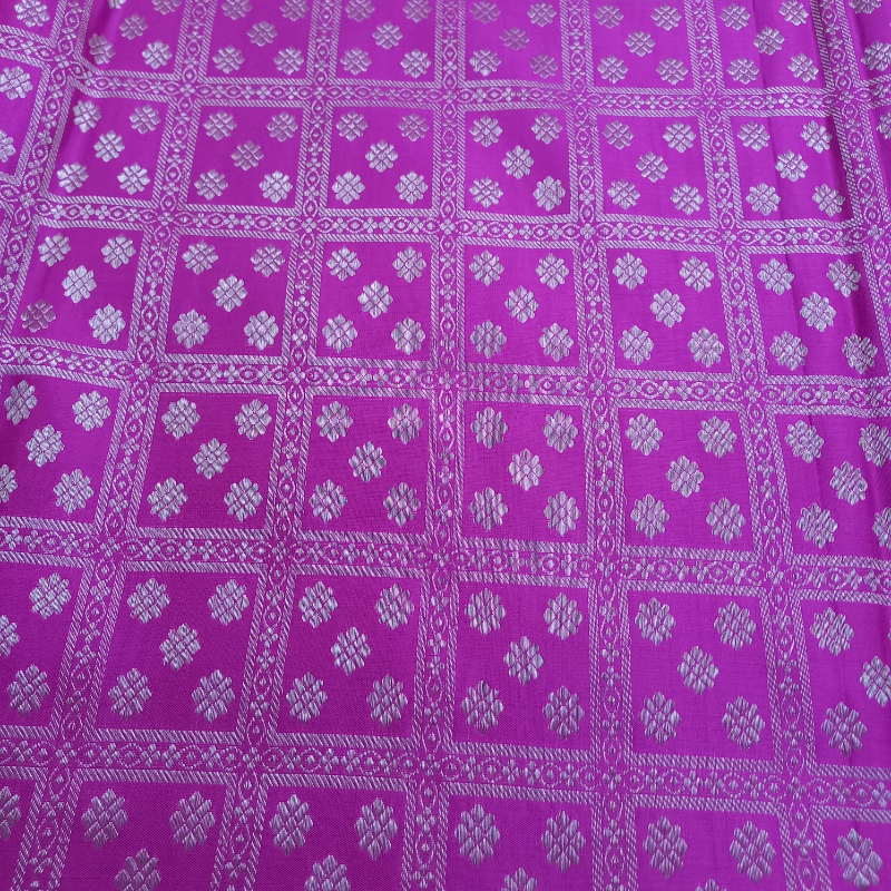 Rani Pink Kanjivaram Pattu Fabric With Floral Motifs