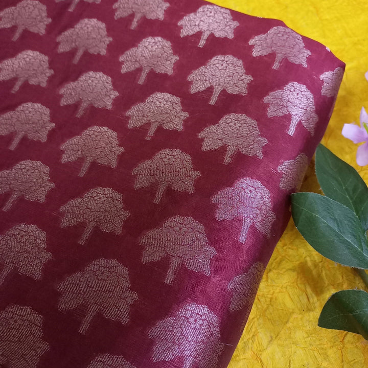 Carmine Red Jamawar Banarasi Fabric With Floral Motifs