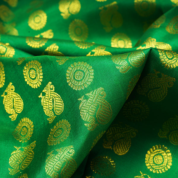 Dartmouth Green Kanjivaram Silk Handloom Fabric With Floral Motifs