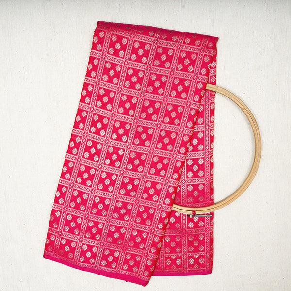 Deep Pink Kanjivaram Silk Handloom Fabric With Floral Motifs