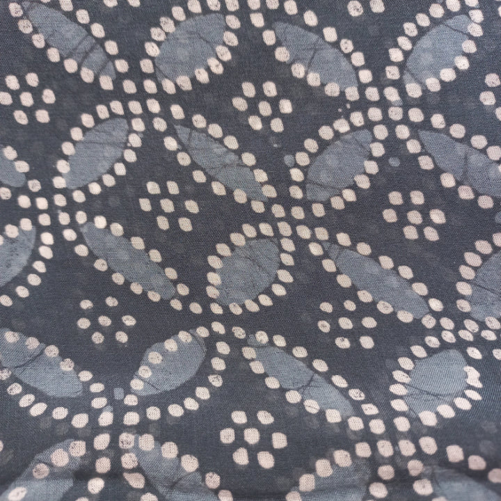 Pebble Grey Colour Georgette Fabric With Printed Leaf Pattern -0.5-Cm